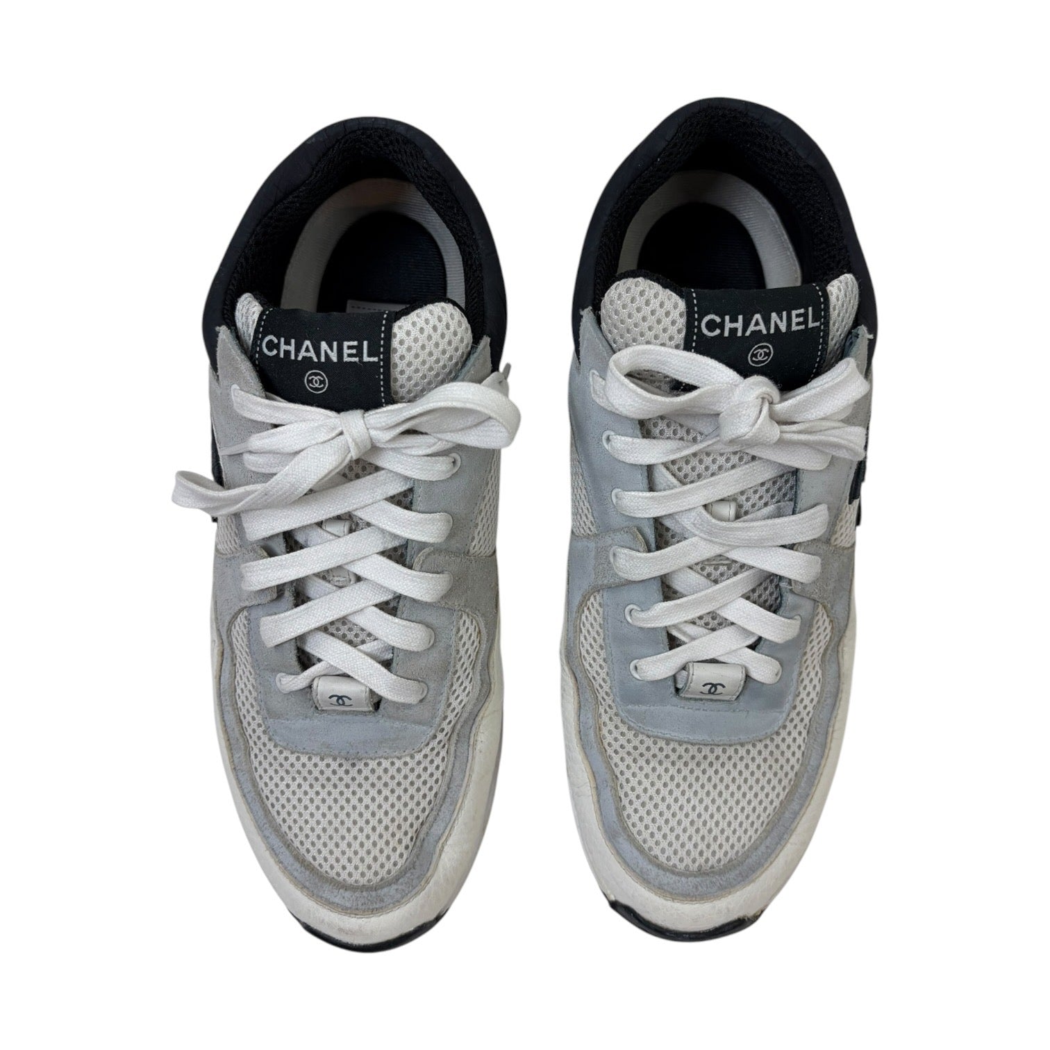 Chanel Low-Top Sneaker White/Grey (Used)