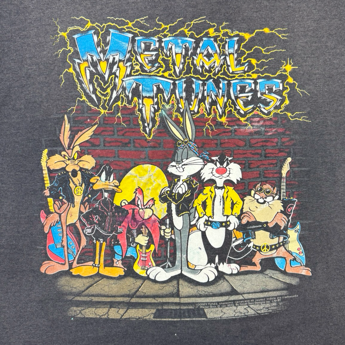 1993 Looney Tunes Metal Tunes T-Shirt Faded Black