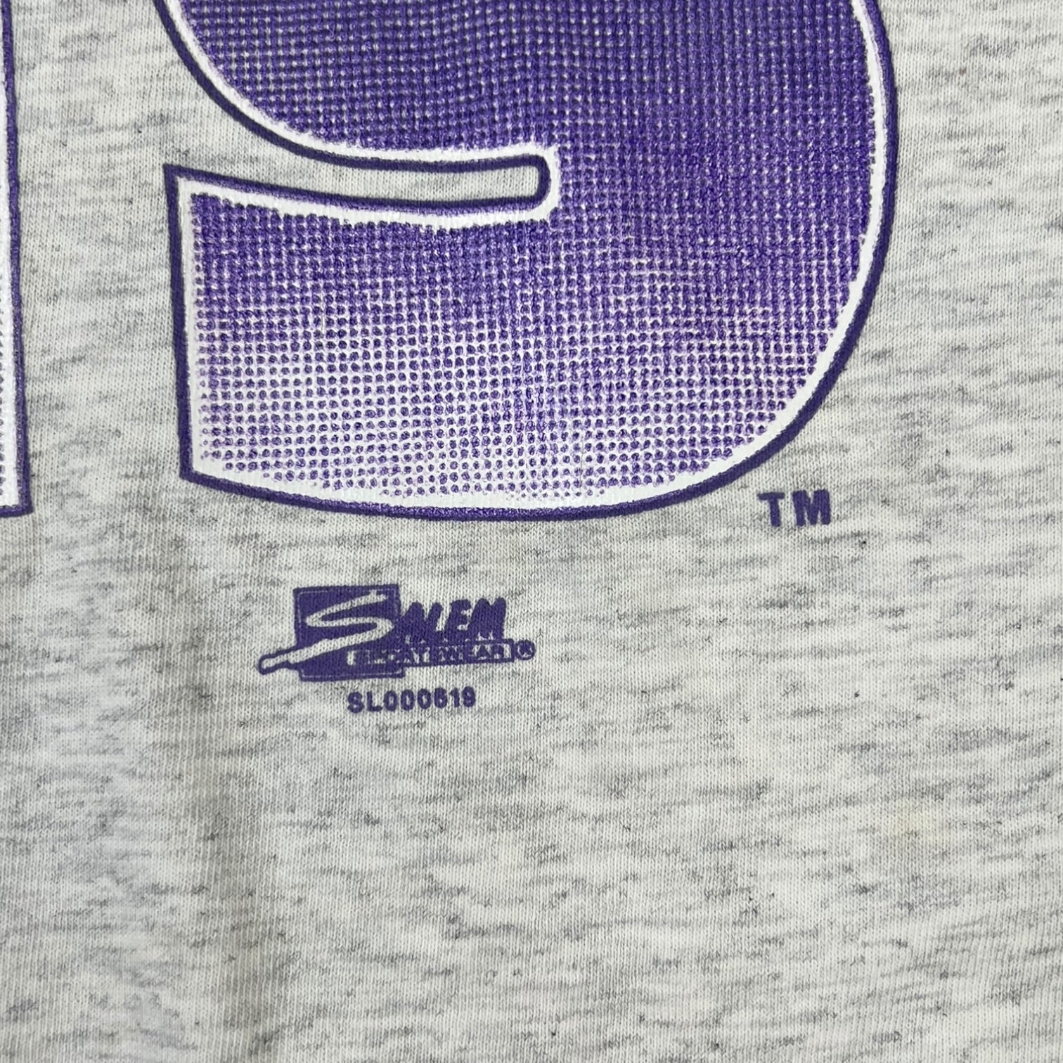 Vintage 90s Phoenix Suns T-Shirt Grey