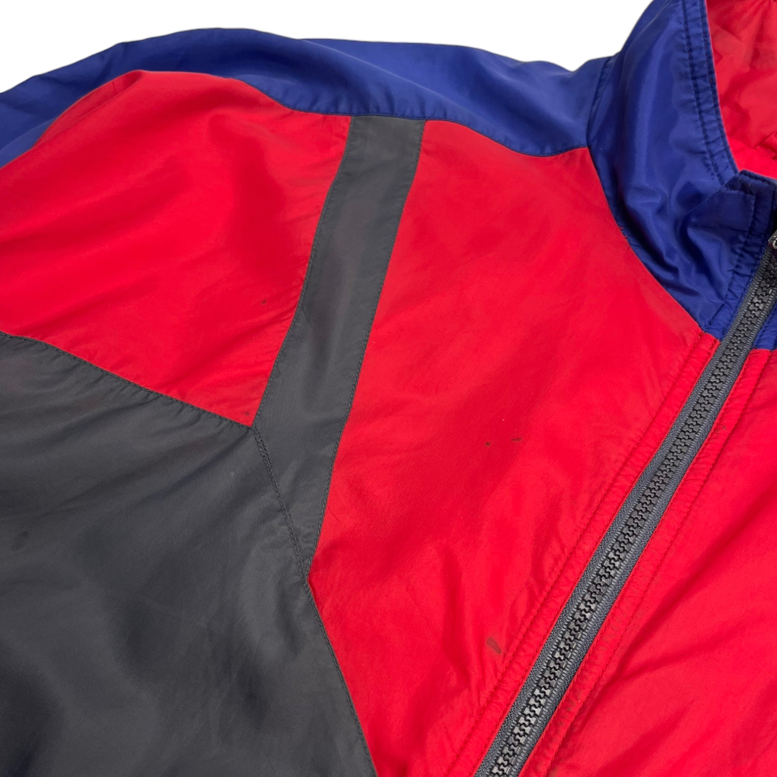 Vintage Nike Back Swoosh Windbreaker Grey/Red