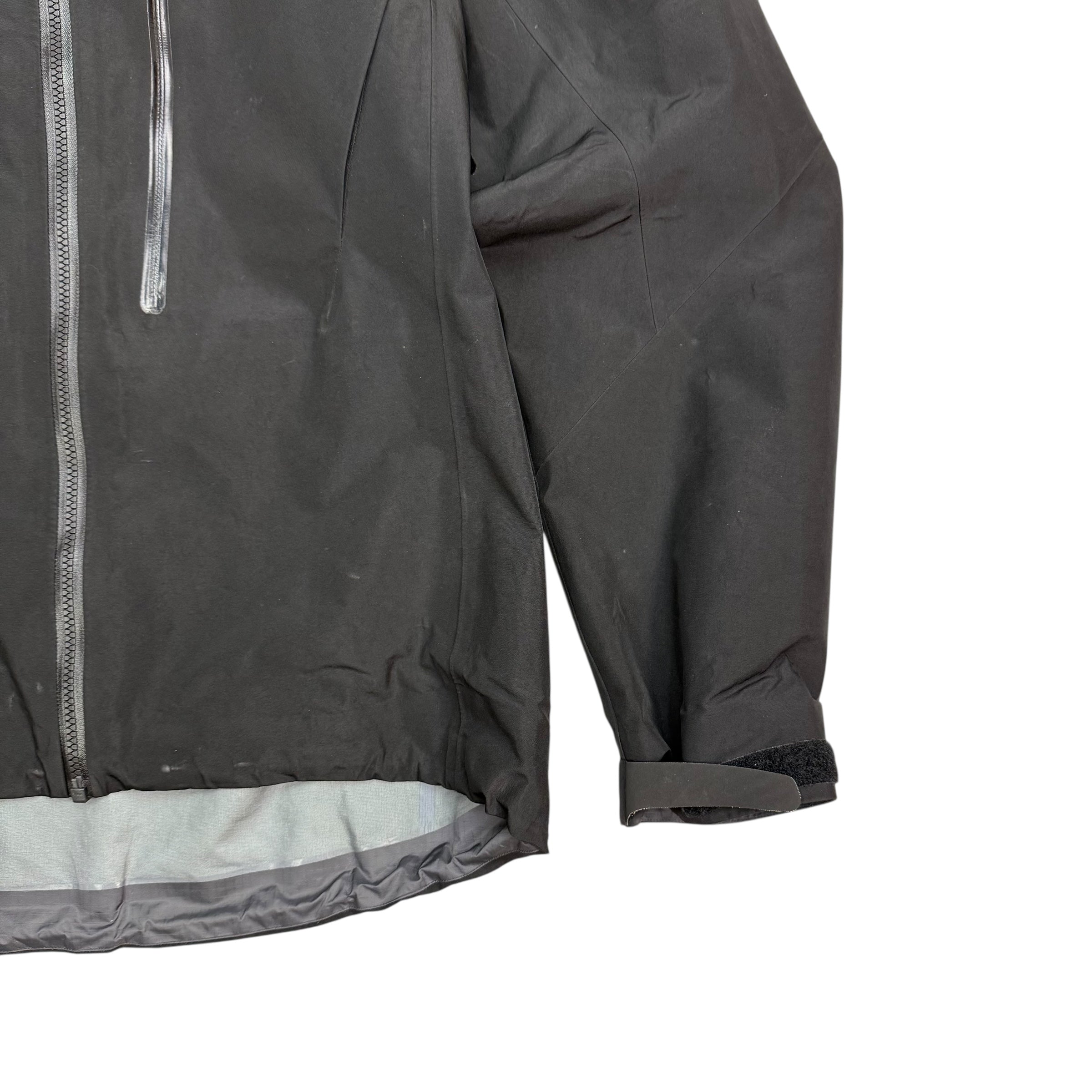 Arc’teryx Alpha SV Jacket 24K/Black