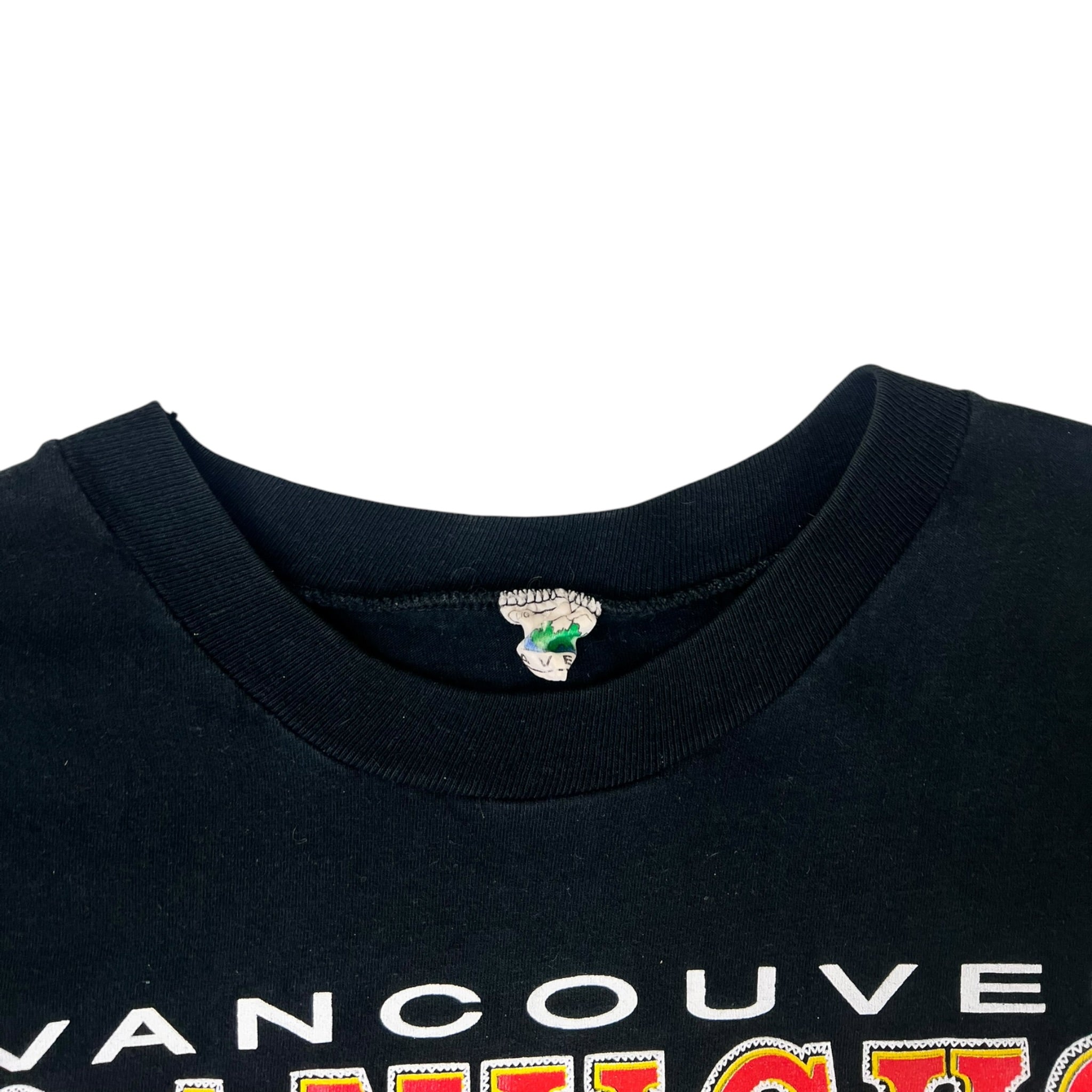 Vintage 1993 CGW Vancouver Canucks Graphic T-Shirt