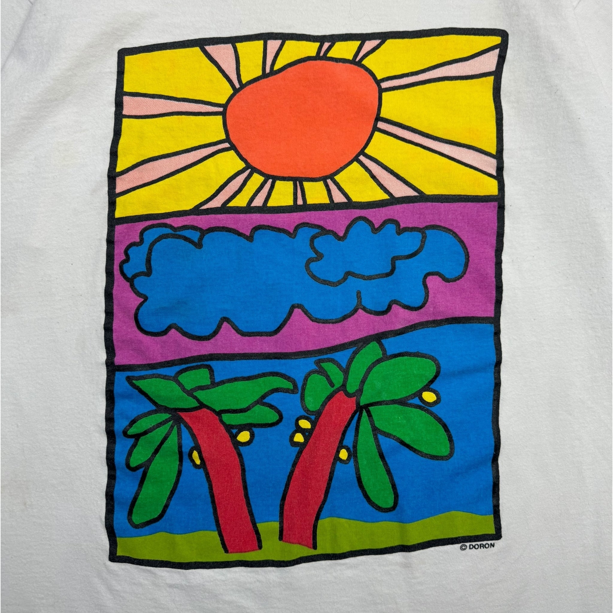 Vintage Doron Sun Light Cloud Nature Art T-Shirt