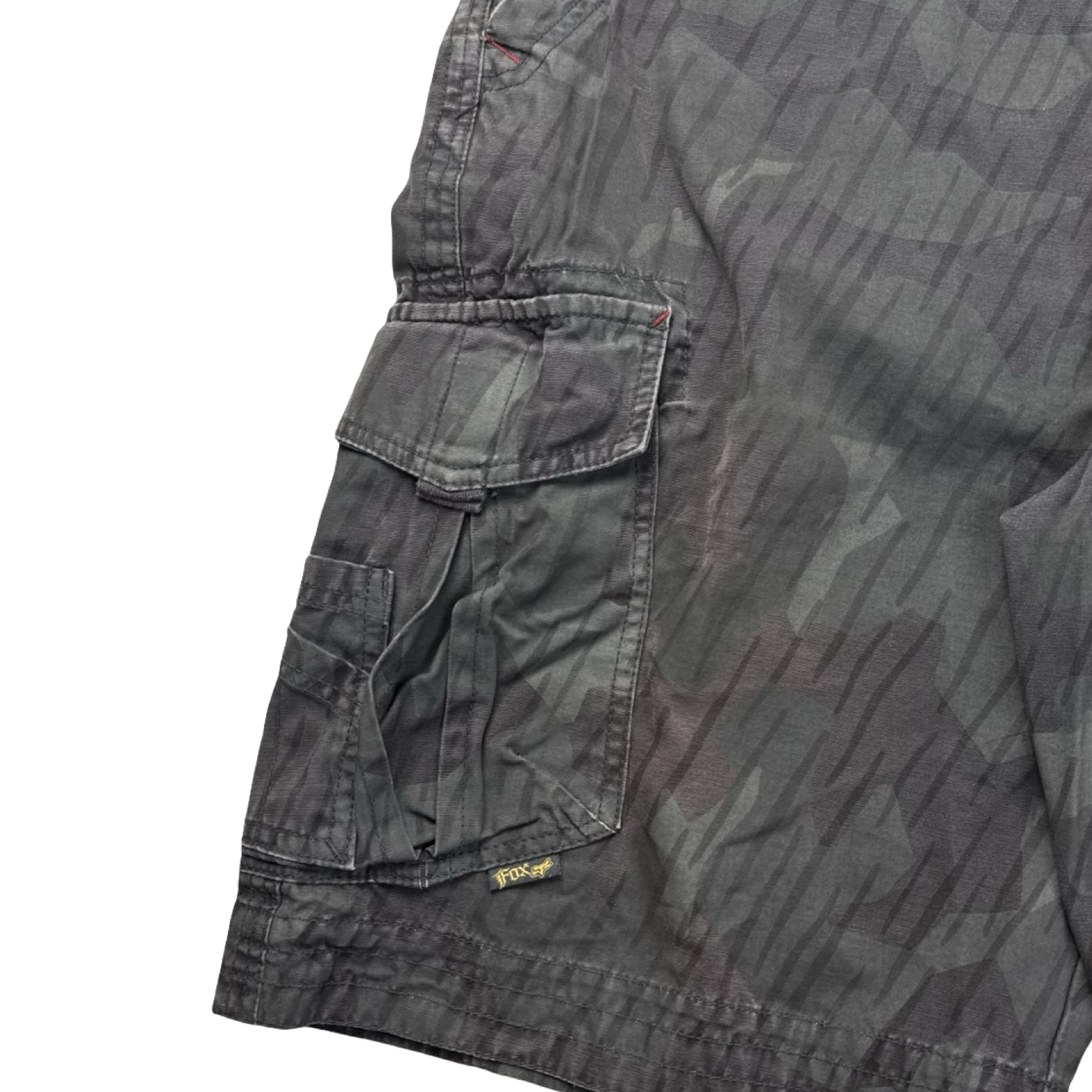 Vintage Y2K Fox Embroidered Dark Treebark Cargo Shorts