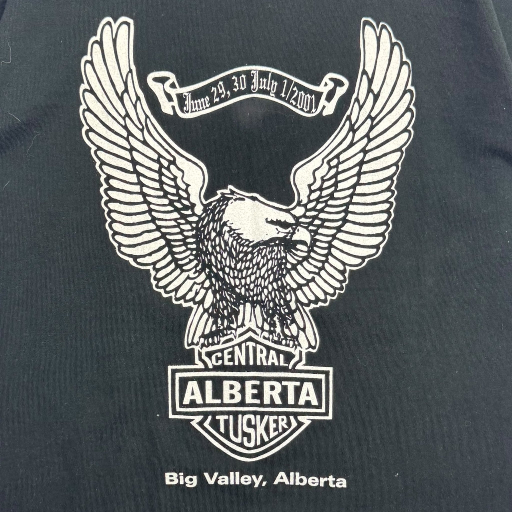 2001 Tusker Alberta Eagle & Skull Biker T-Shirt