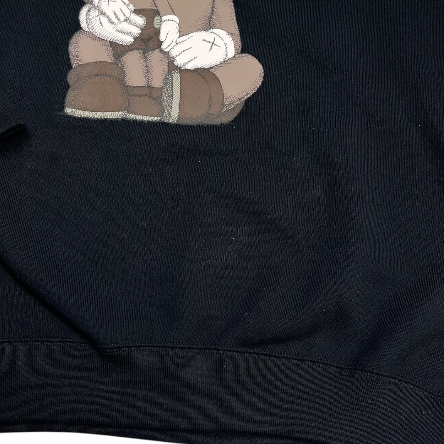 Kaws x Uniqlo Crew Black