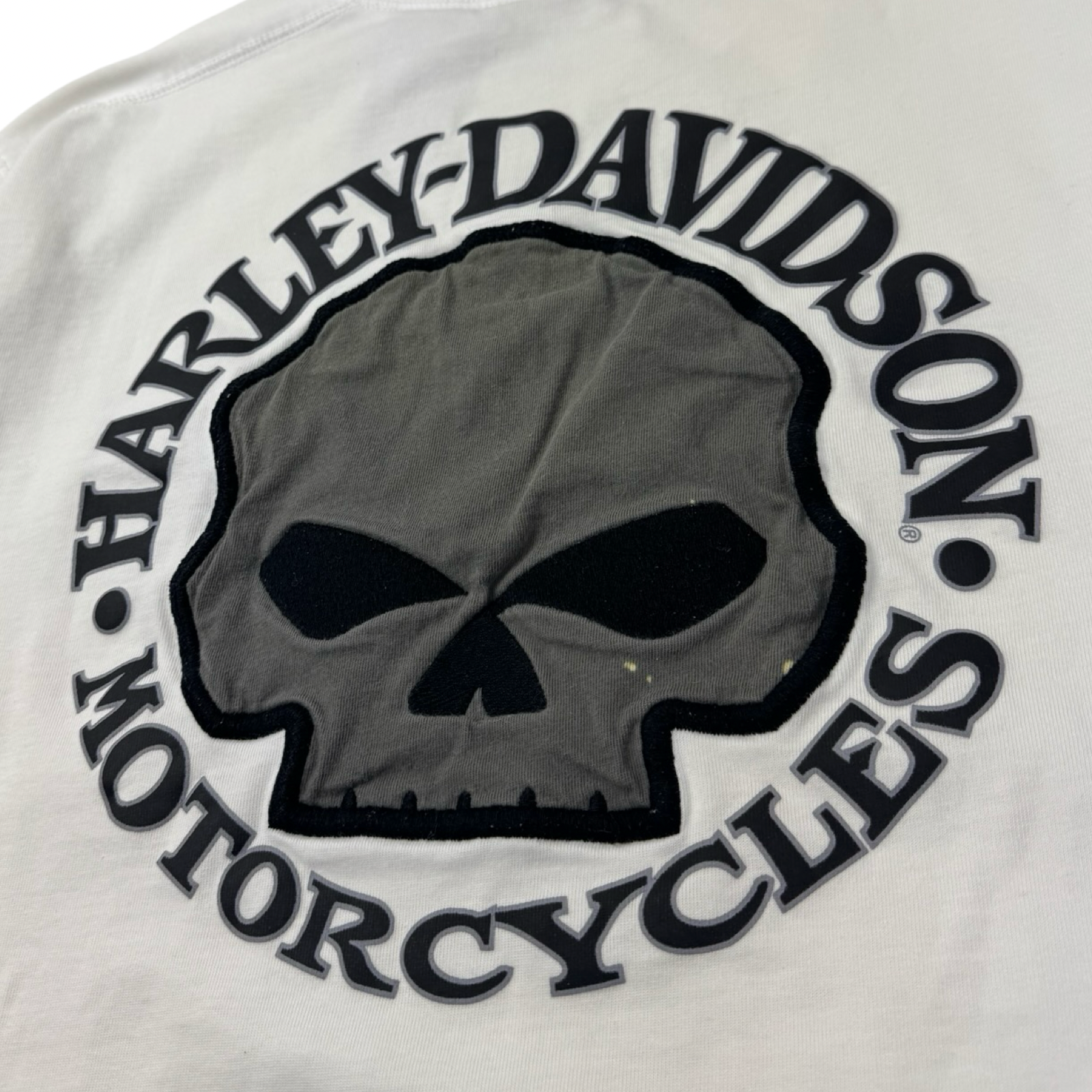 Vintage Harley Davidson Embroidered Longsleeve T-Shirt