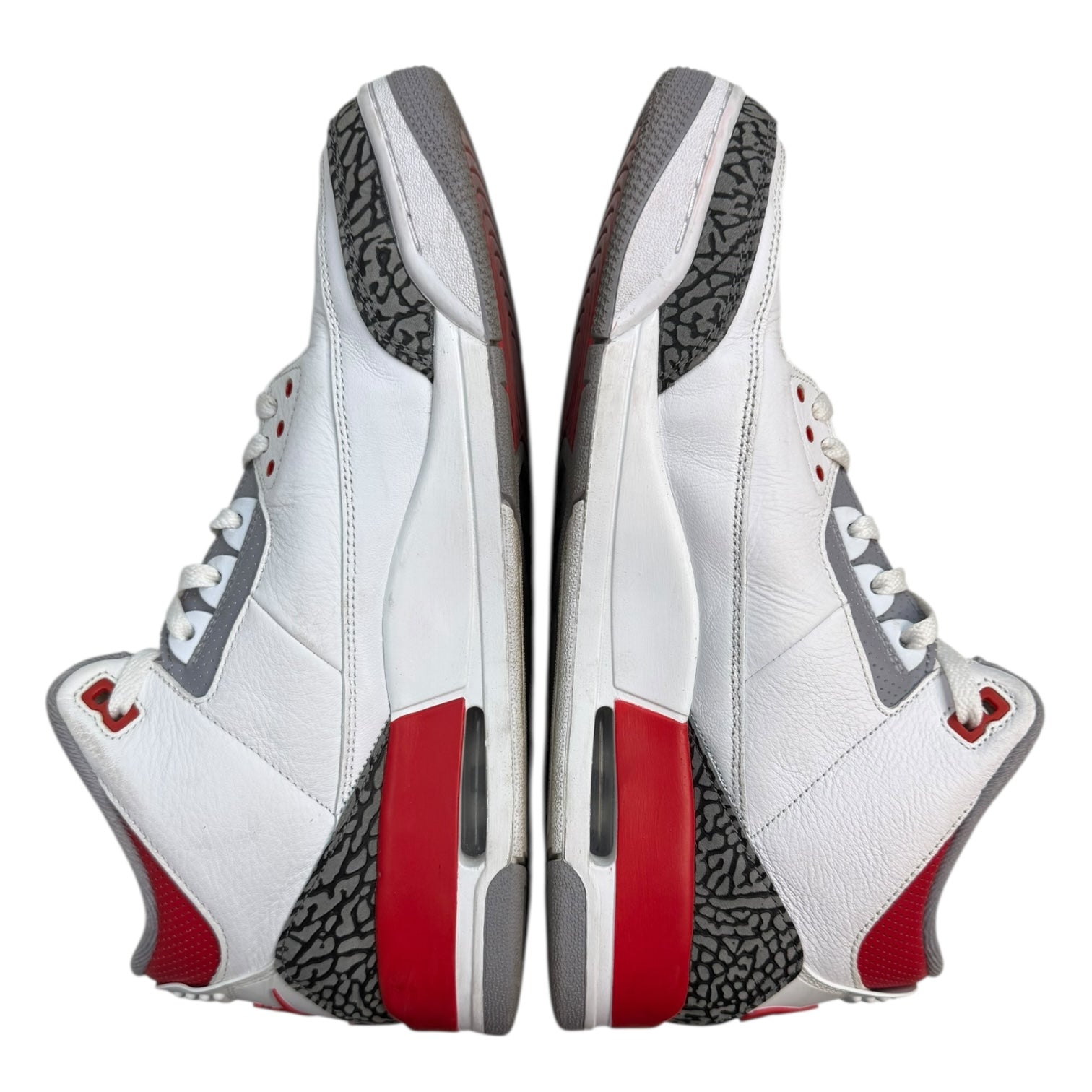 Jordan 3 Retro Fire Red 2022 (Used)
