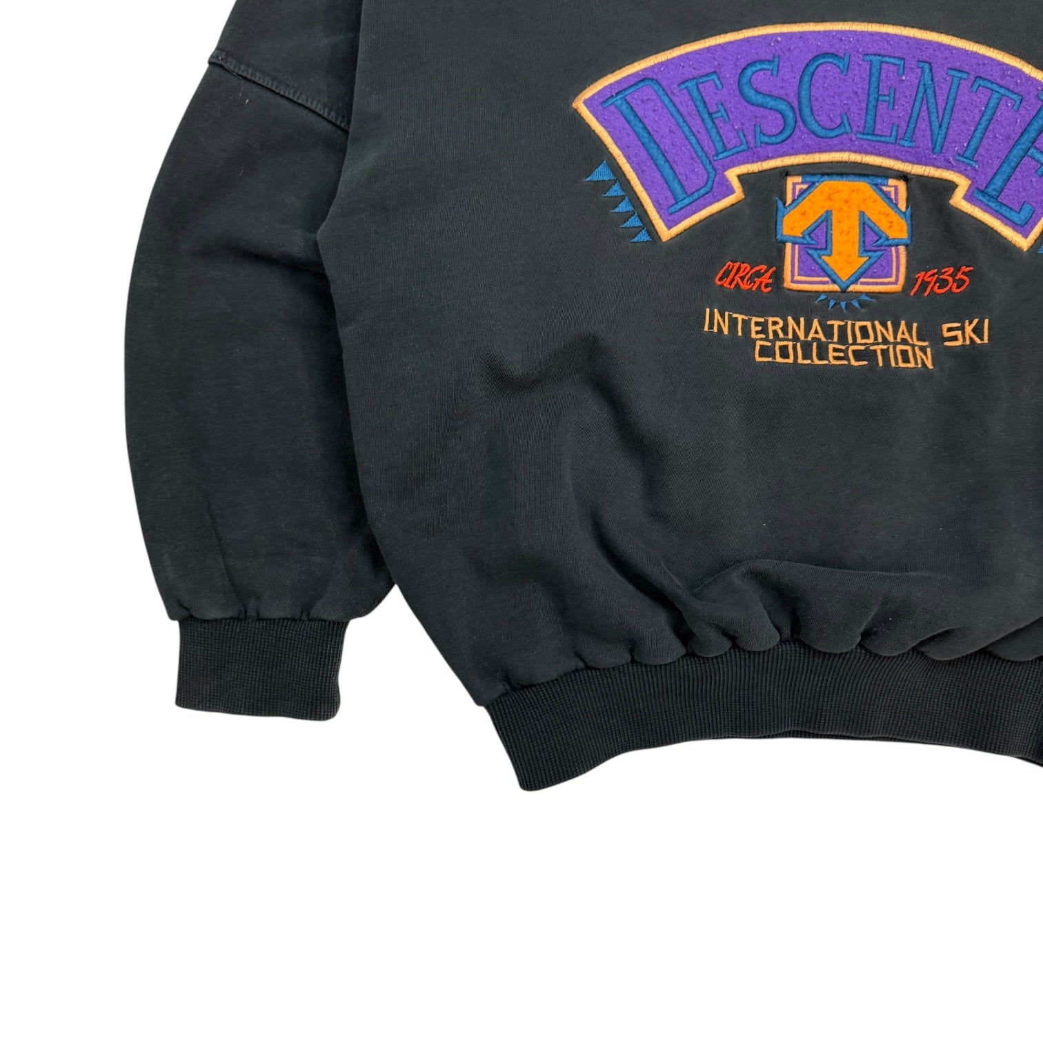 Vintage Descente International Ski Classic Crewneck Black