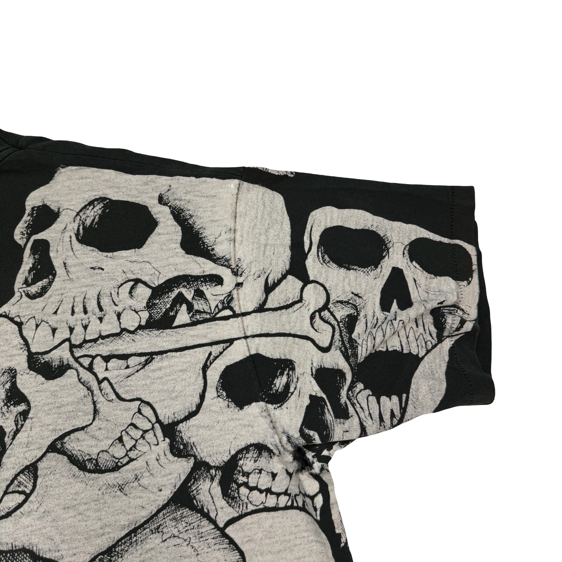 1992 Jarvis Ace All Over Print Skulls Tee Black/White