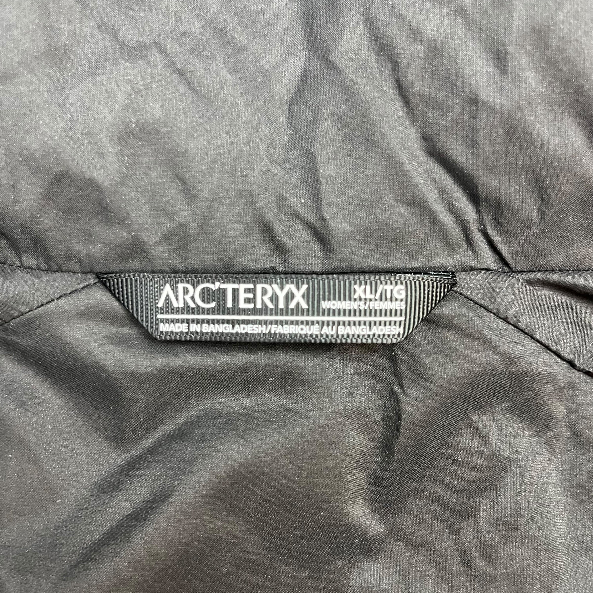 (W) Arc’teryx Atom Jacket Black