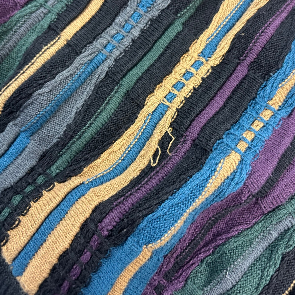 Vintage Akira 3D Knit Sweater Vertical Purple/Brown