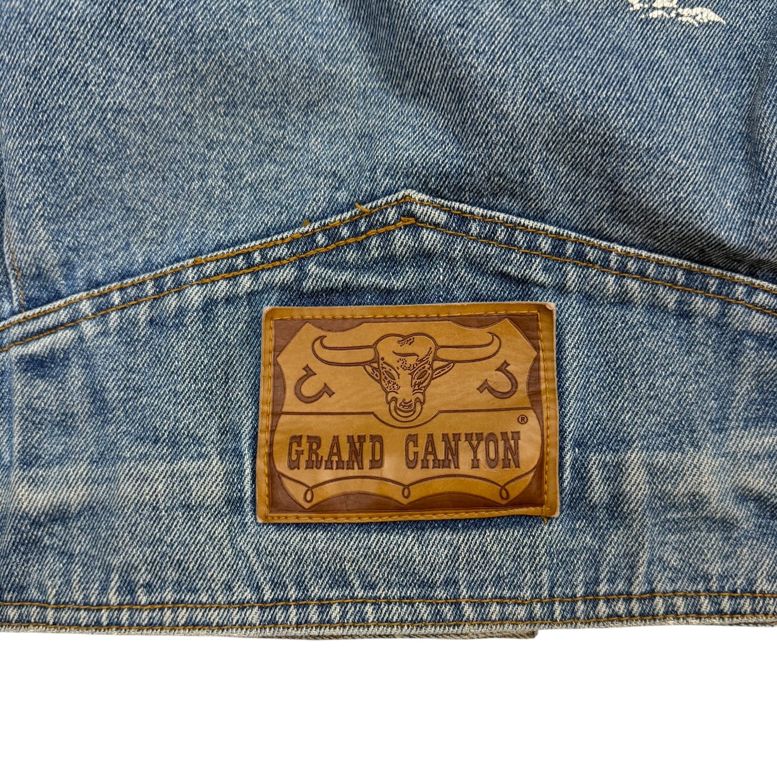 Vintage Denim Wolf Jacket Medium Wash
