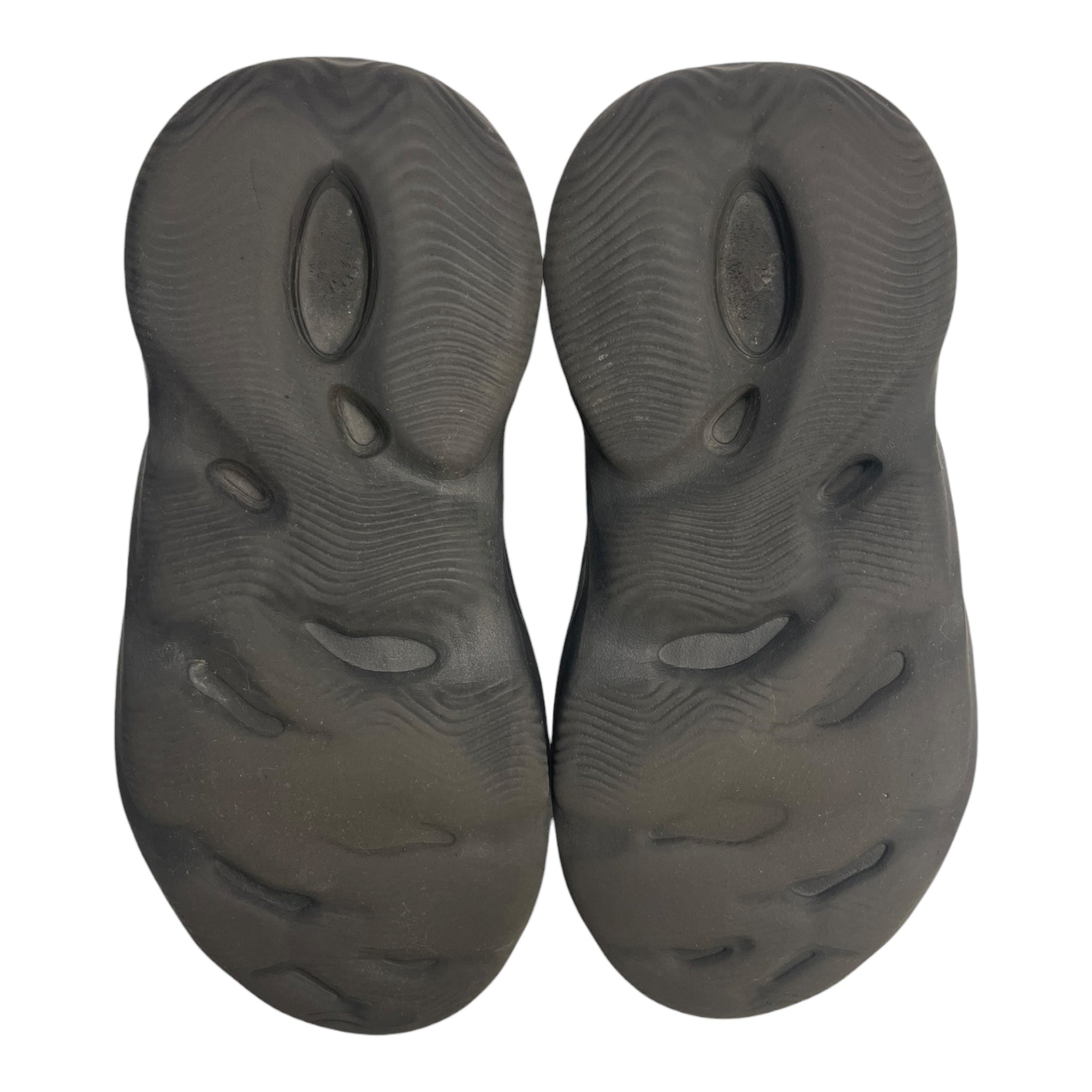Yeezy Foam RNNR Onyx (Used)