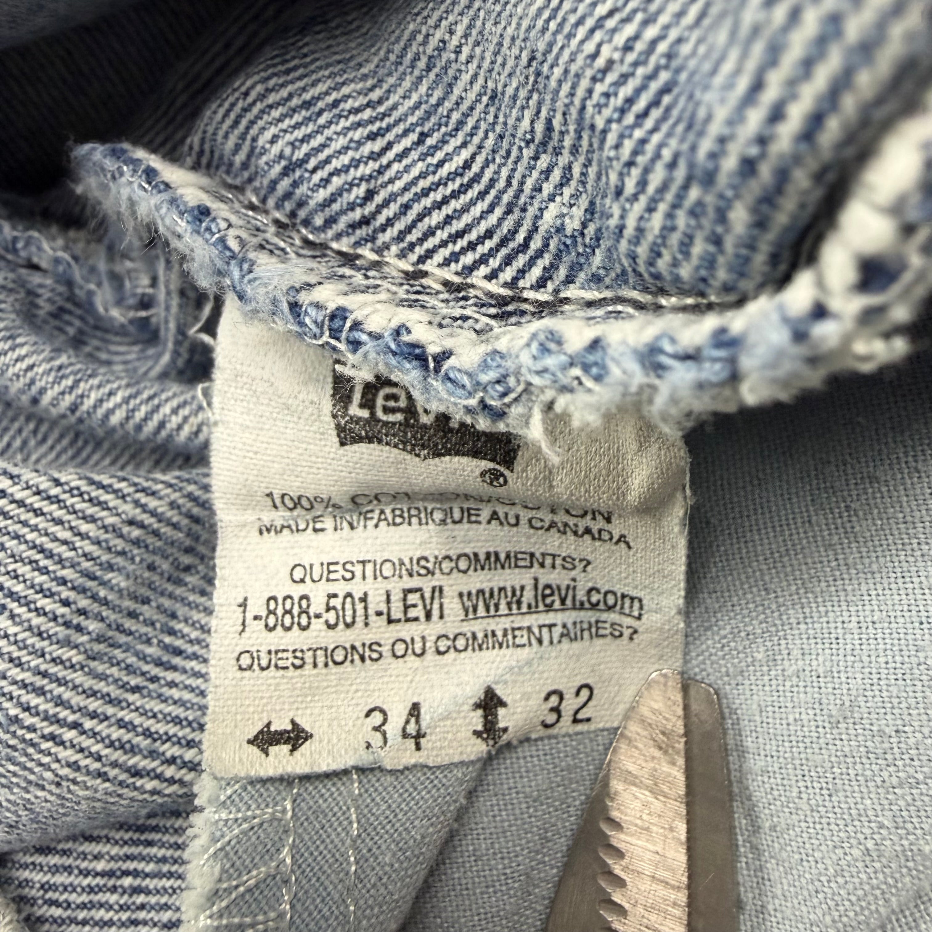 Vintage Levi’s 506 Flared Light Wash Orange Tab Denim Jeans Blue