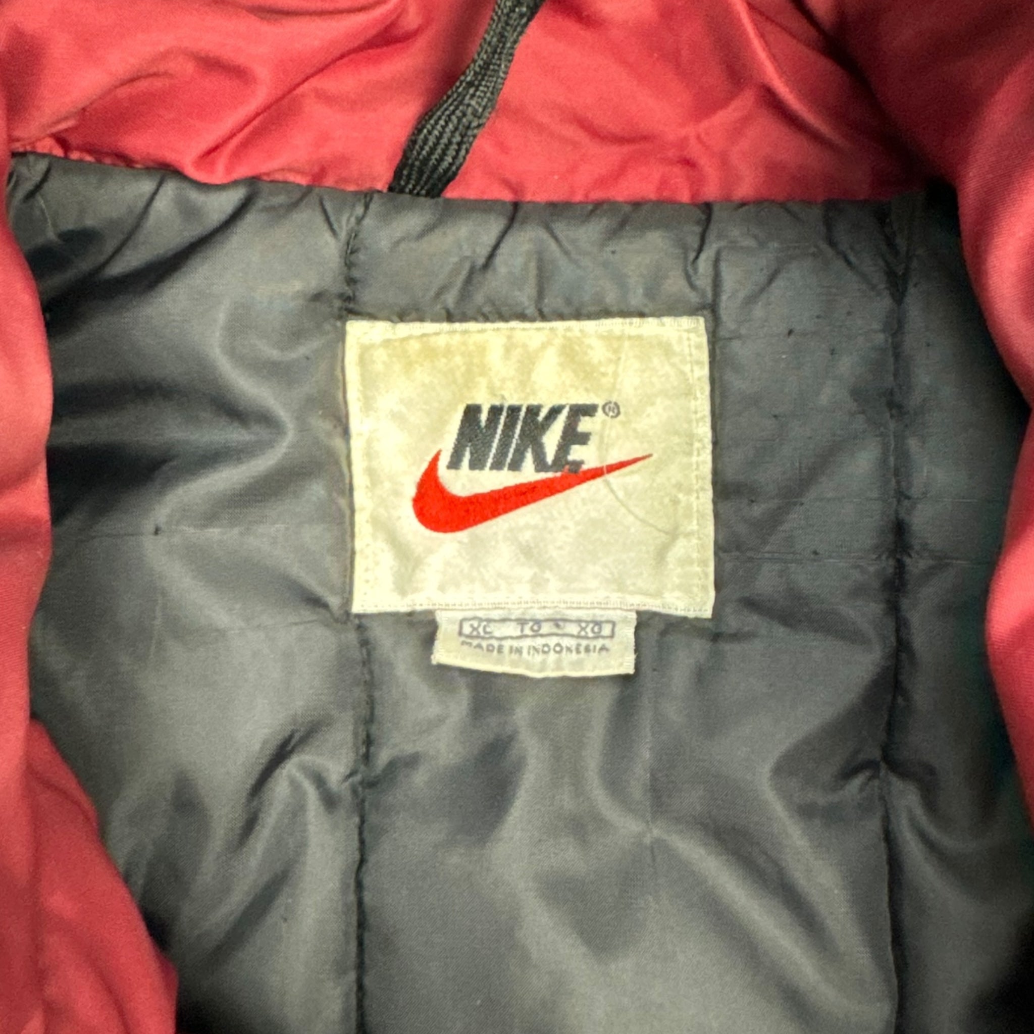 Vintage Nike Hooded Insulated Jacket Maroon