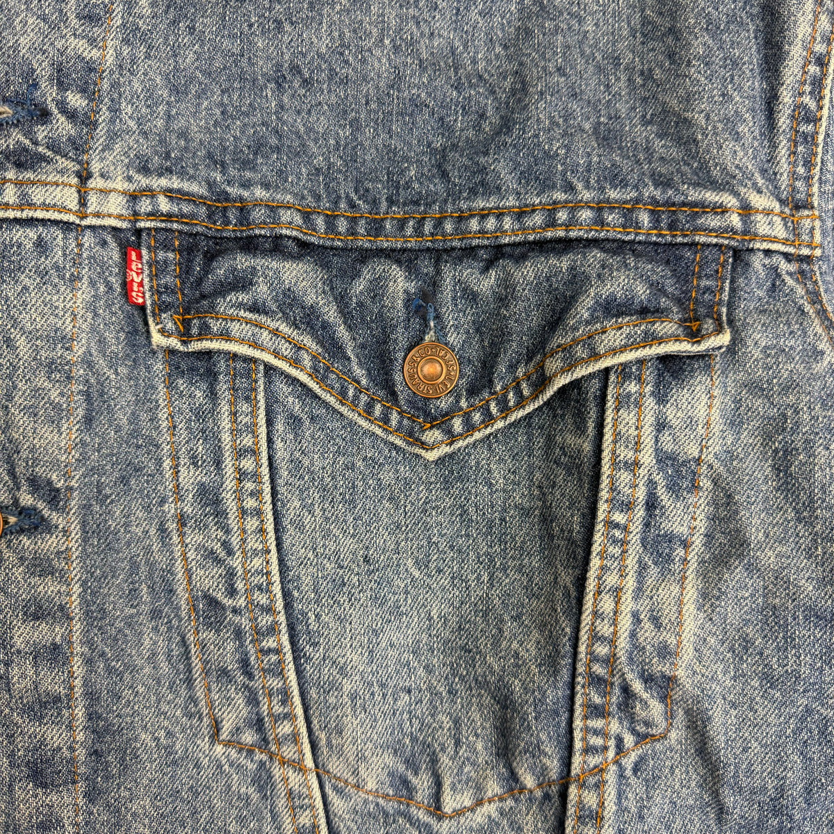 Vintage Levi’s Denim Trucker Jacket Blue