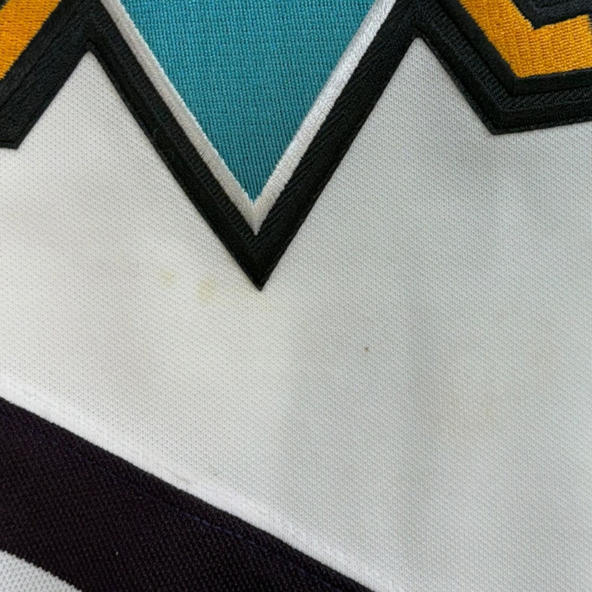 Vintage CCM Anaheim Mighty Ducks Jersey White