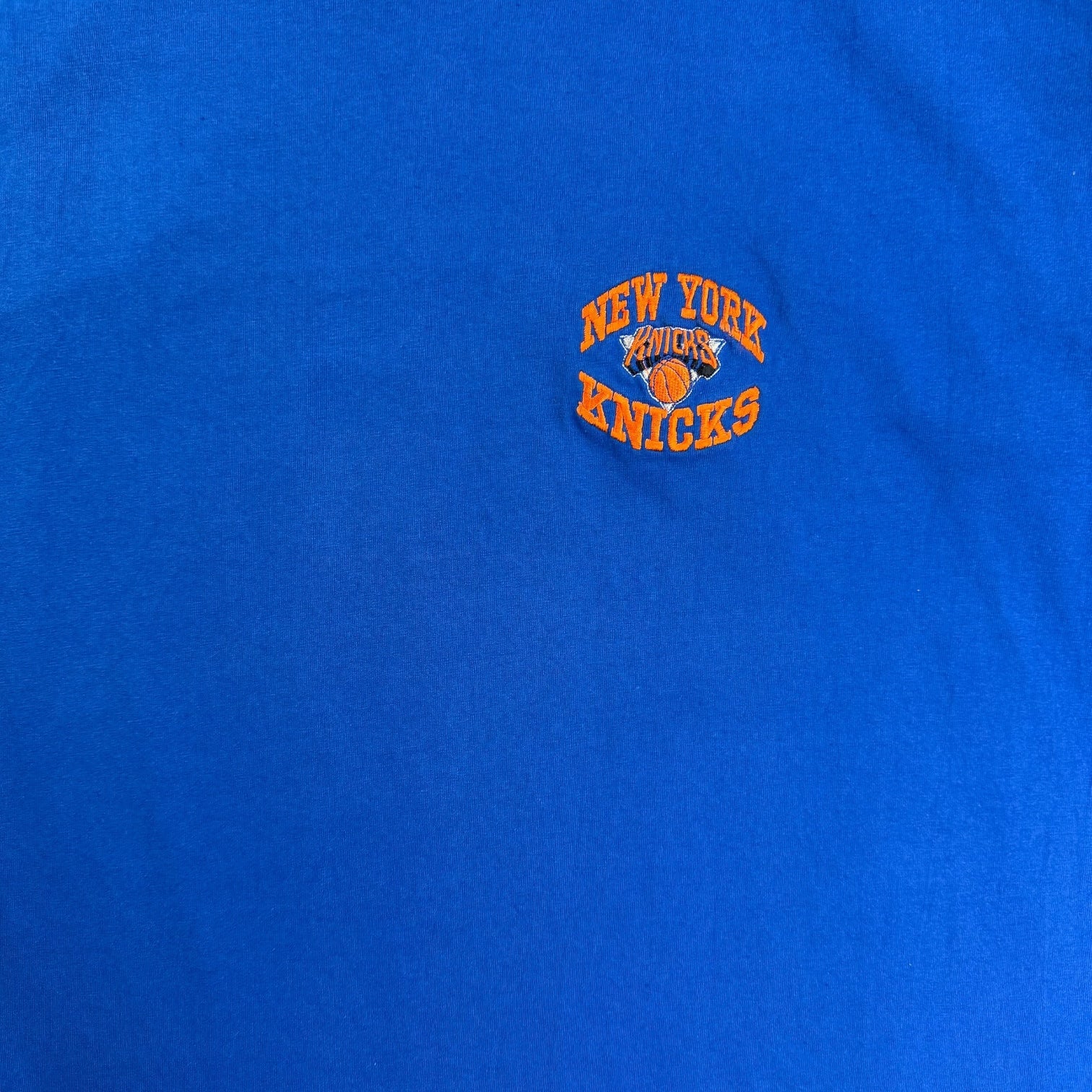 Vintage New York Knicks Embroidered Tee Blue