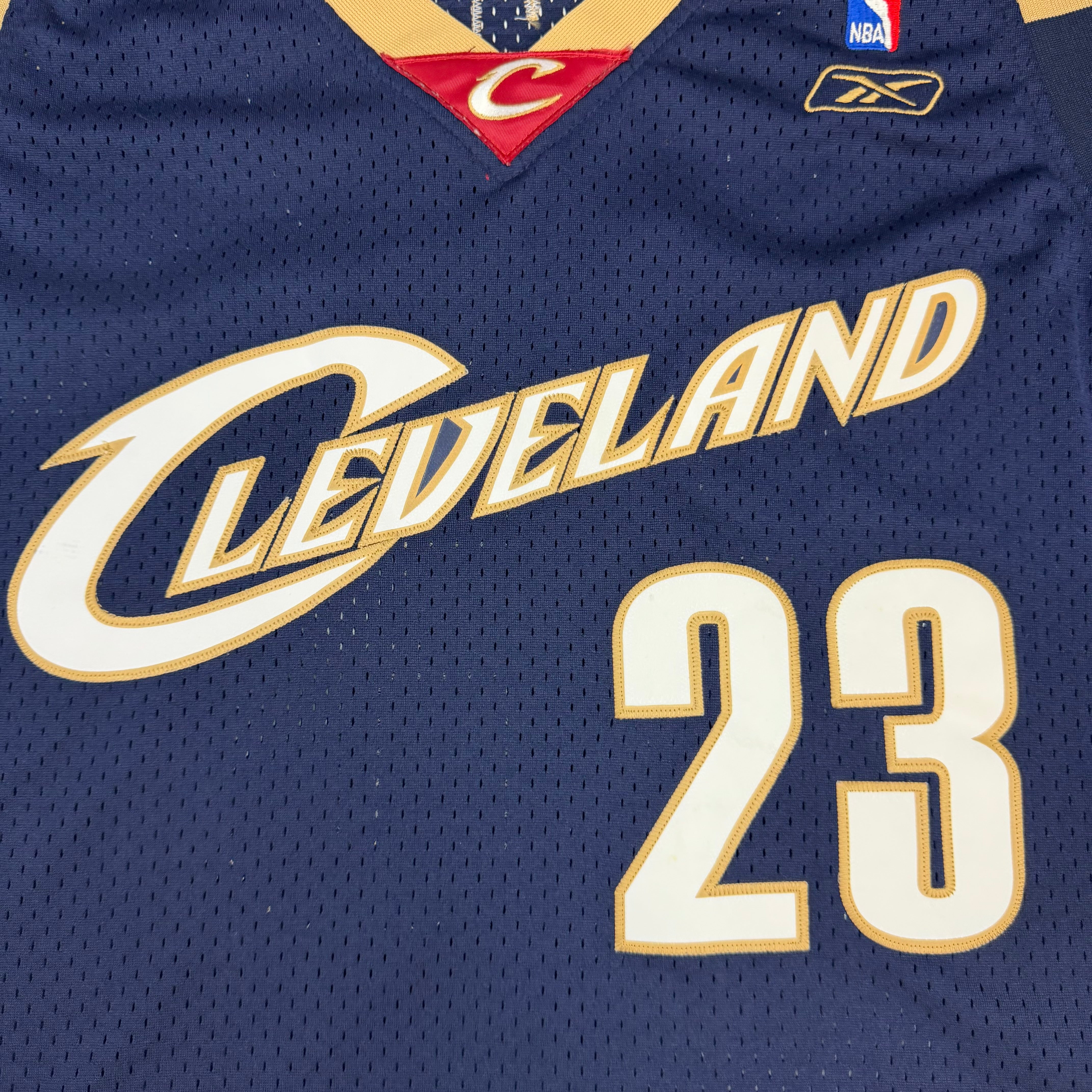 Vintage Reebok LeBron James Cleveland Cavaliers Alternate Jersey Navy/Red