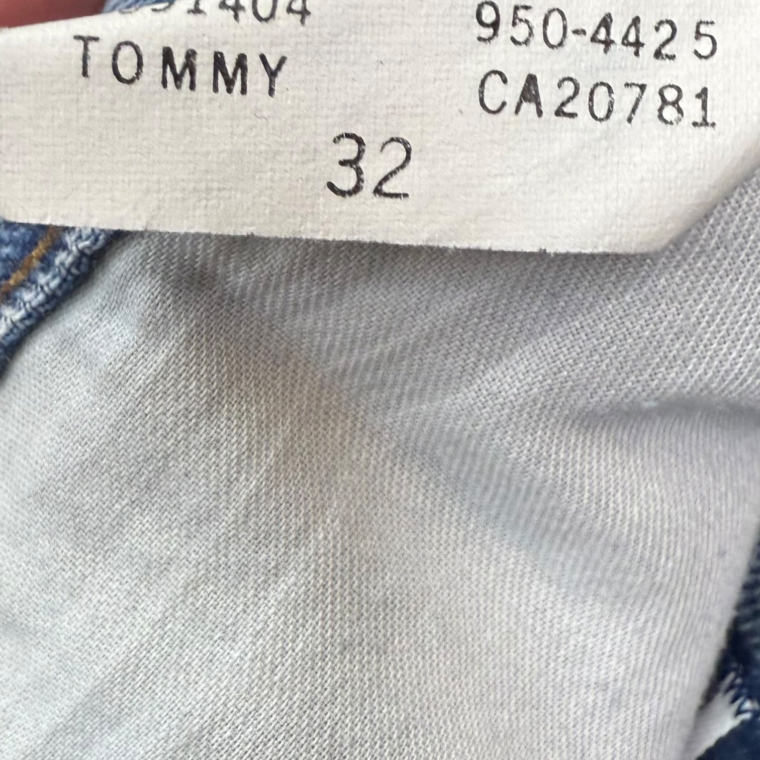 Vintage Tommy Hilfiger Tommy Jeans Light Wash
