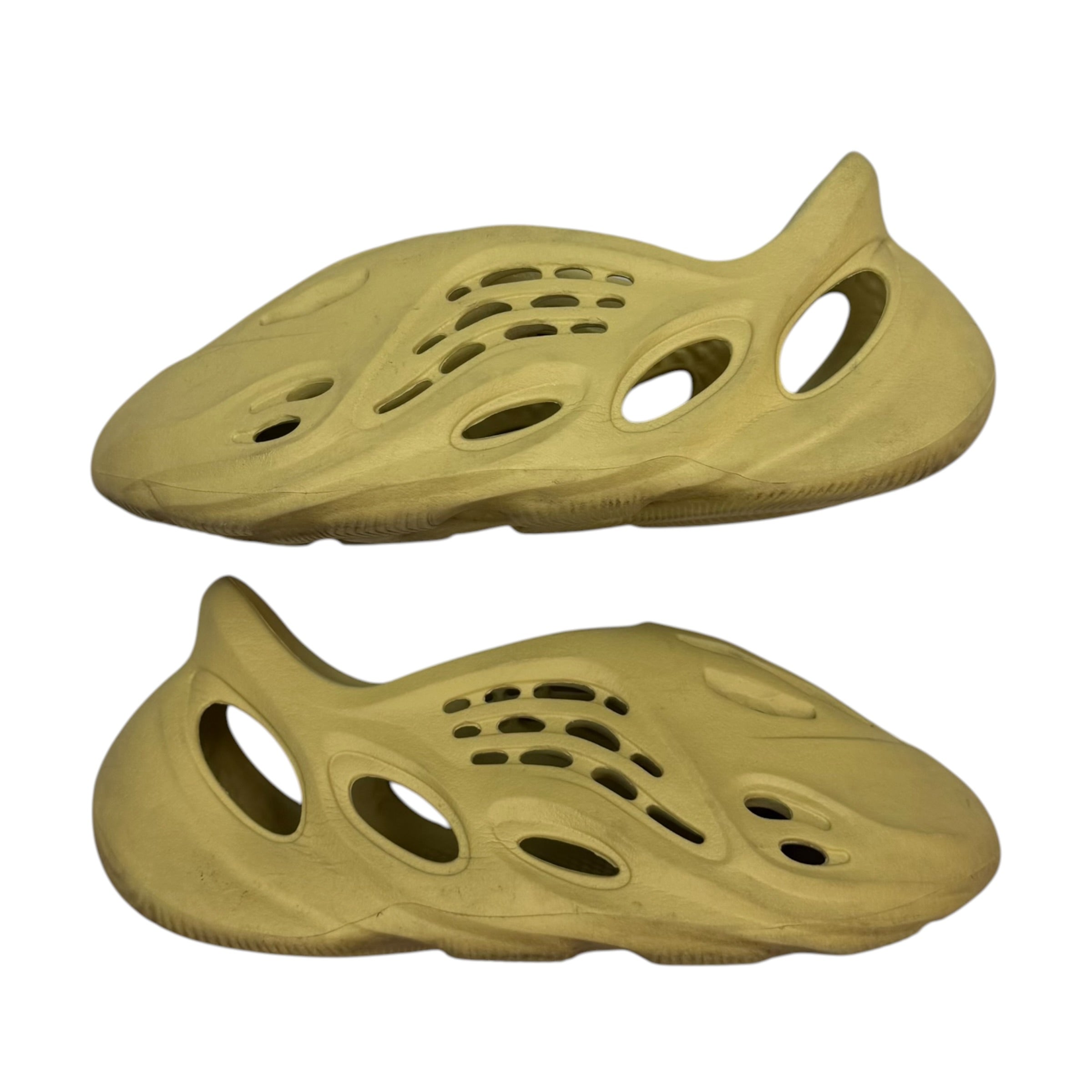 Adidas Yeezy Foam RNNR Sulfur