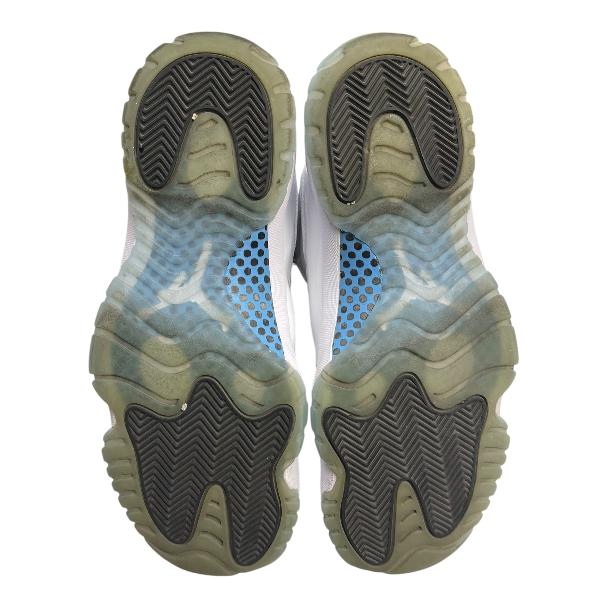 Jordan 11 Legend Blue (2024) (Used)