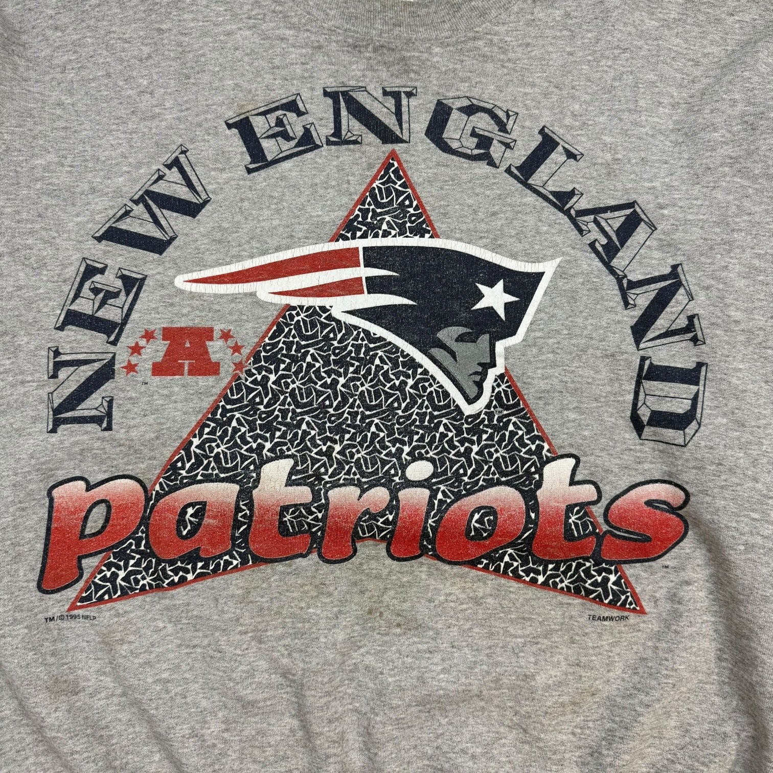 1995 New England Patriots Crewneck Grey/Blue/Red