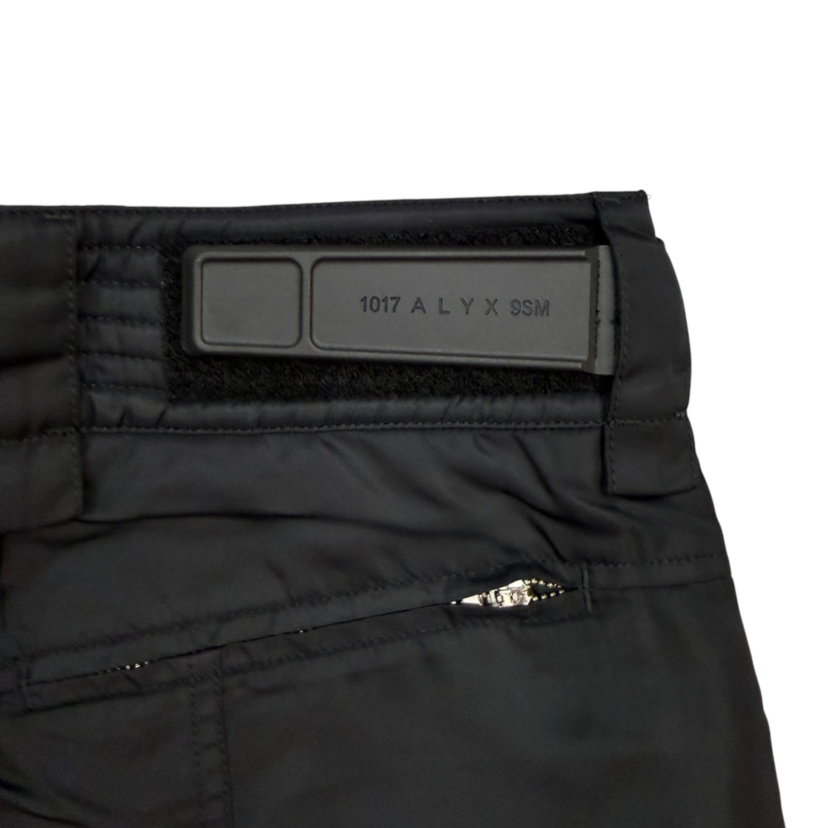 1017 ALYX 9SM Nylon Tactical Cargo Shorts