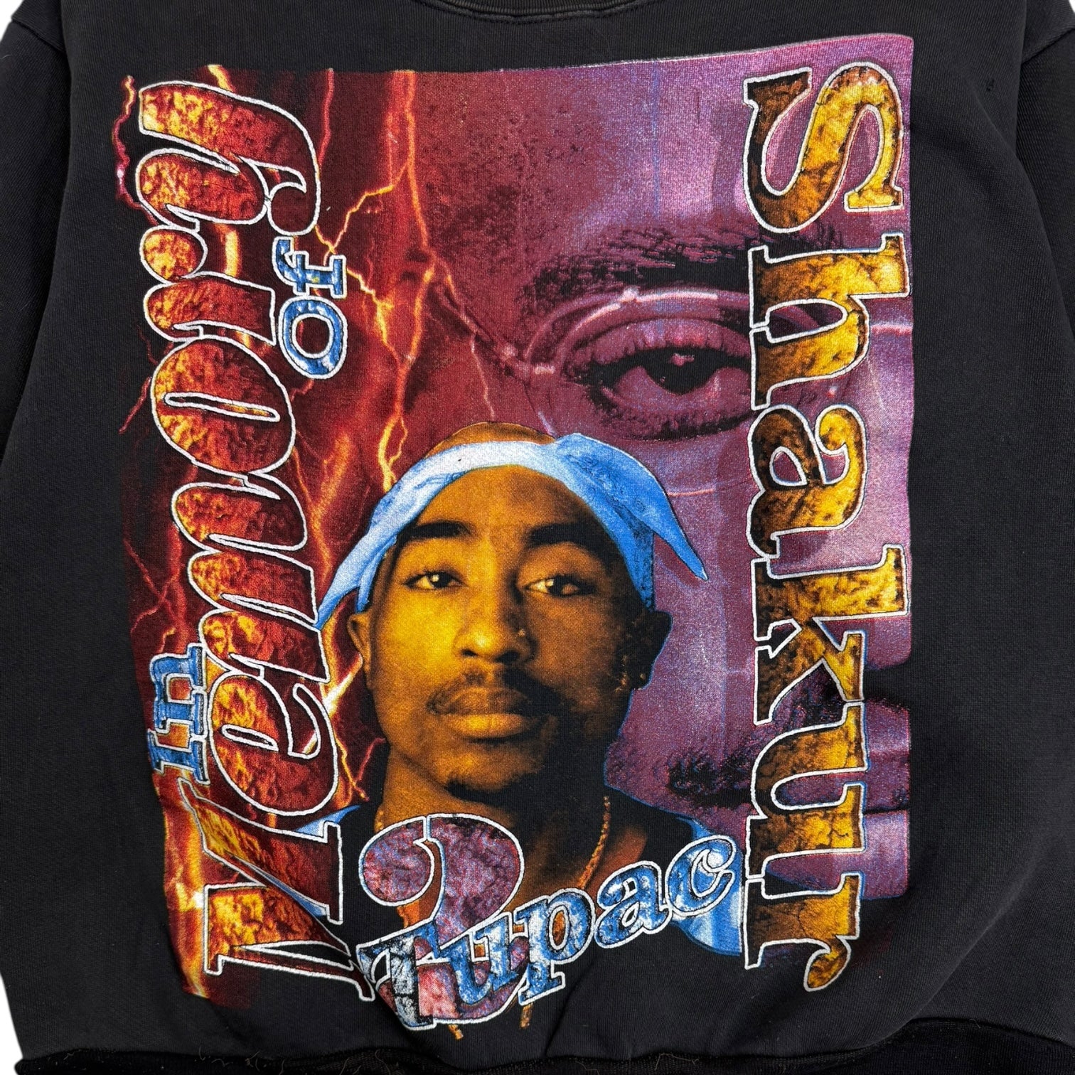 Vintage The Memory Of 2Pac Memorial Crewneck Black