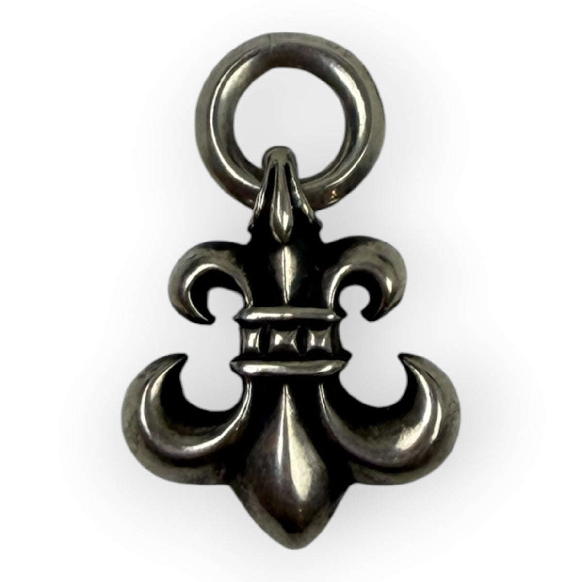 Chrome Hearts Fleur Pendant
