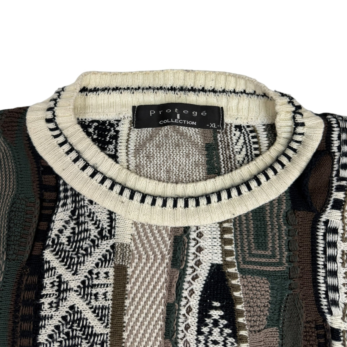 Vintage Protege Collection 3D Knit Sweater Cream