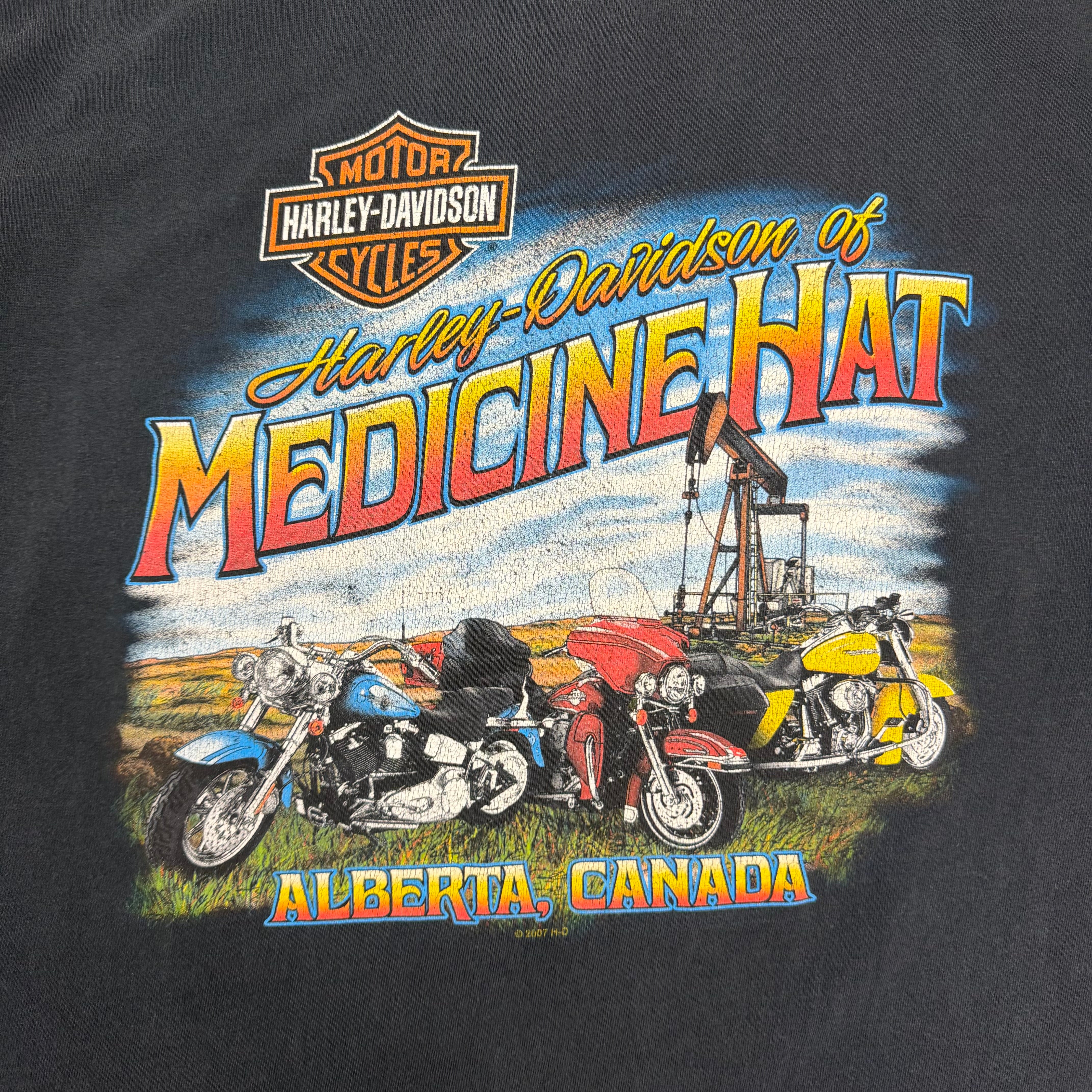 Vintage Harley Davidson Medicine Hat Pocket Tee Black