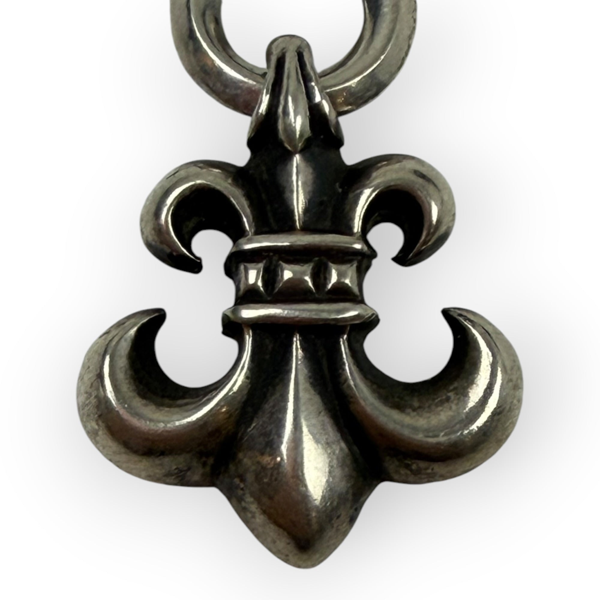 Chrome Hearts Fleur Pendant