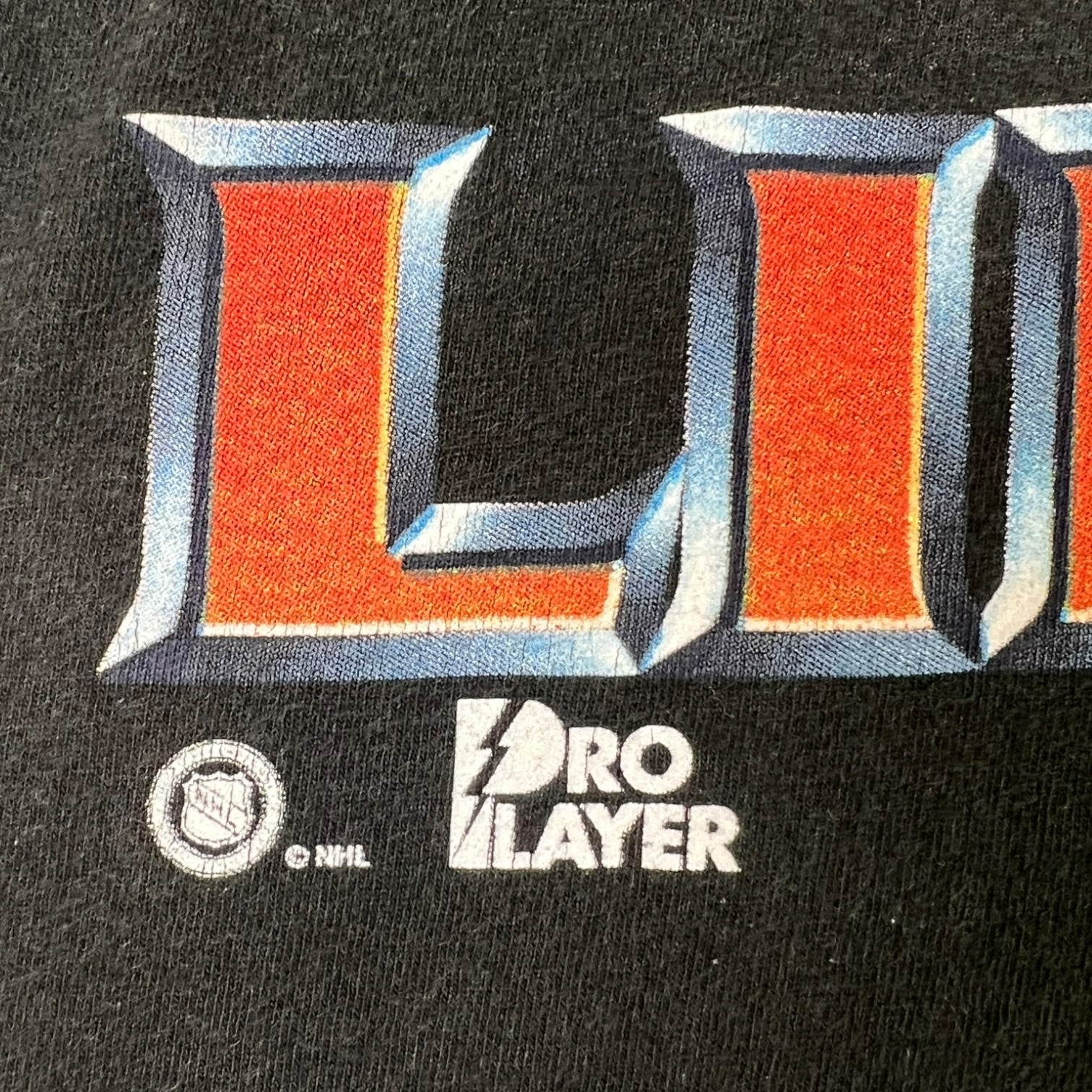Vintage 90’s Vancouver Canucks Trevor Linden Graphic T-Shirt Black