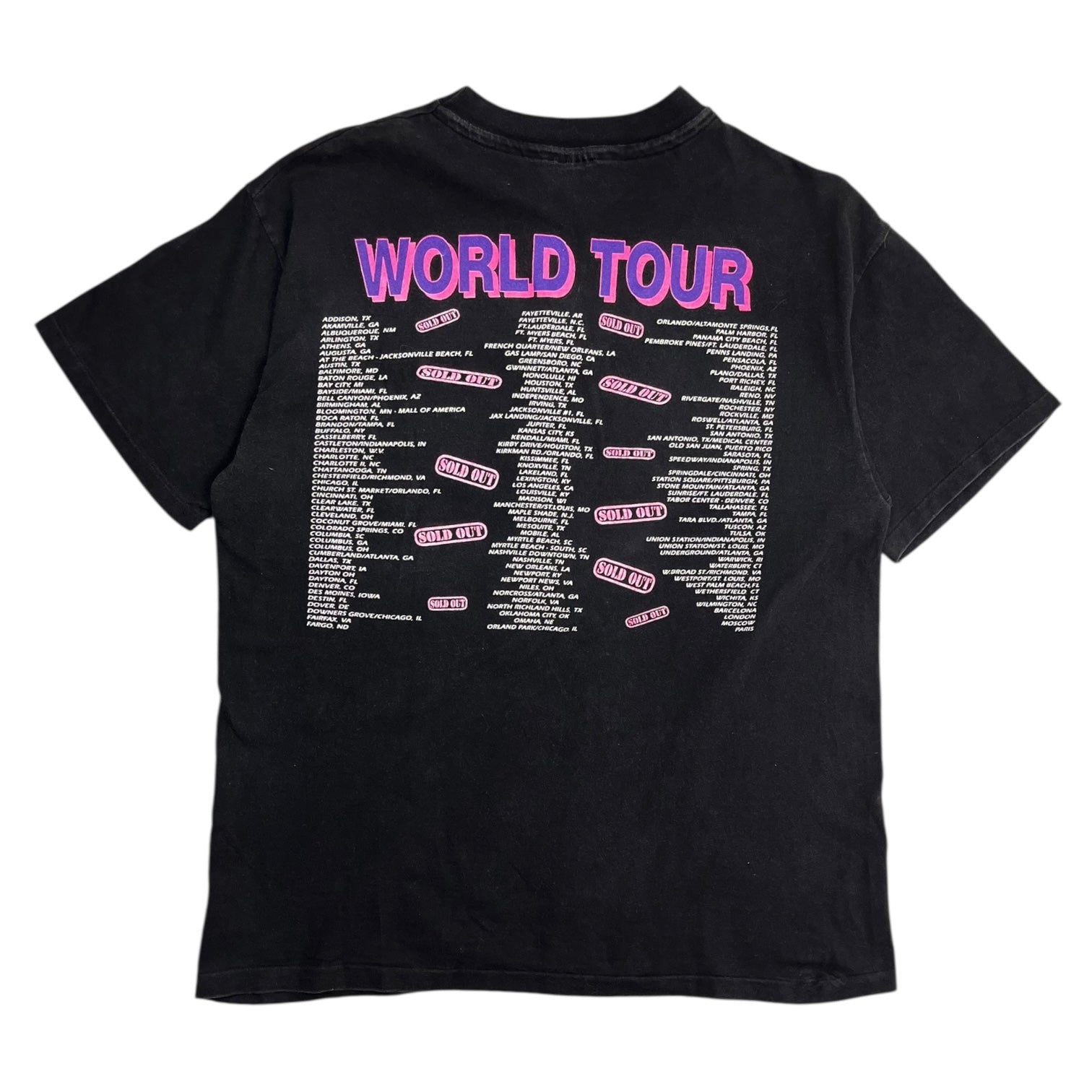 Vintage Hooters World Tour T-Shirt