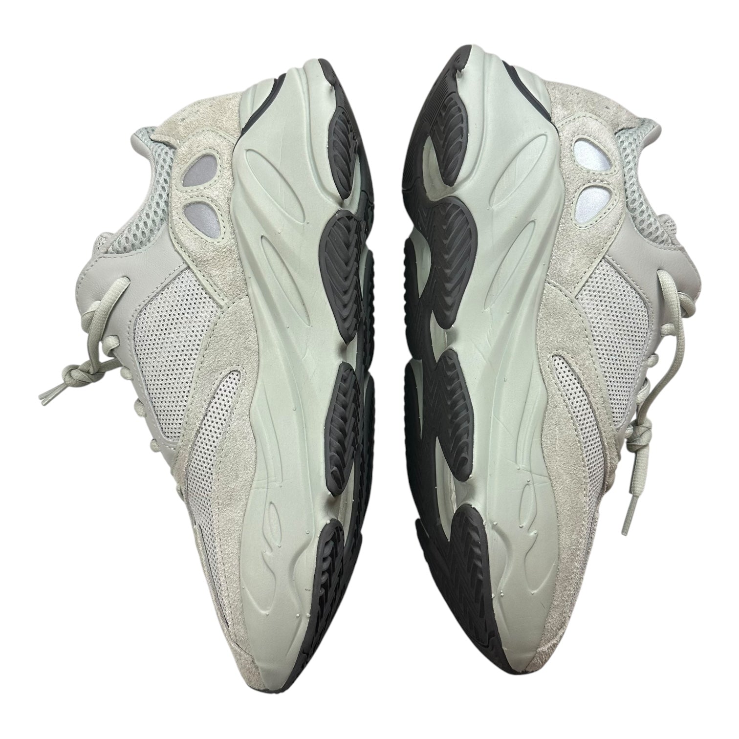 Yeezy Boost 700 Salt (Used)