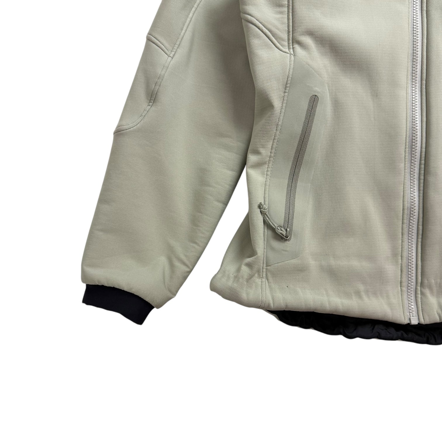 Vintage Women’s Arc’teryx Epsilon LT Jacket Cream