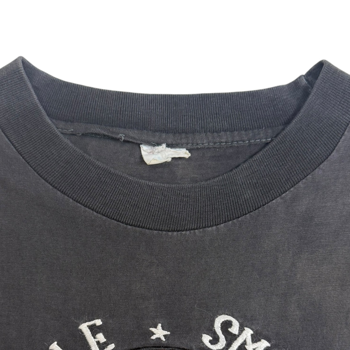 Vintage 90s Grateful Dead “Smile Smile Peace” Embroidered T-Shirt Black
