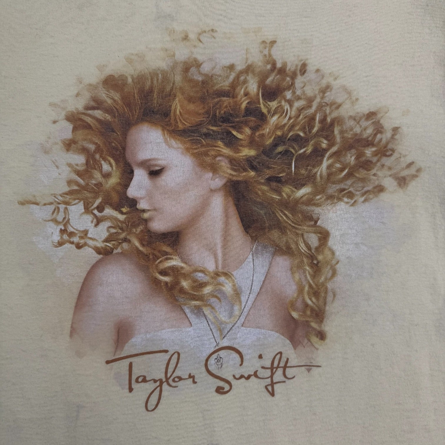 2009 Taylor Swift Fearless Tour Tee Yellow