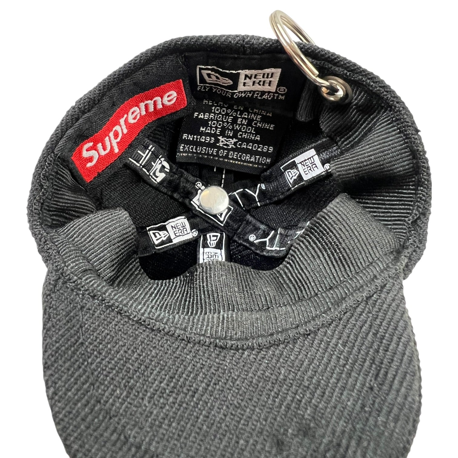 supreme new era キーホルダー Supreme x New Era Mini Box Logo Hat Keychain