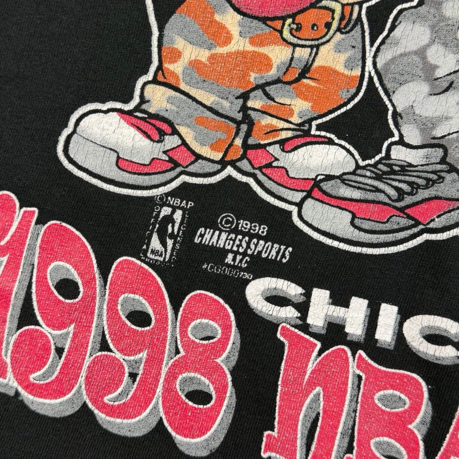1998 Chicago Bulls Looney Tunes NBA T-Shirt