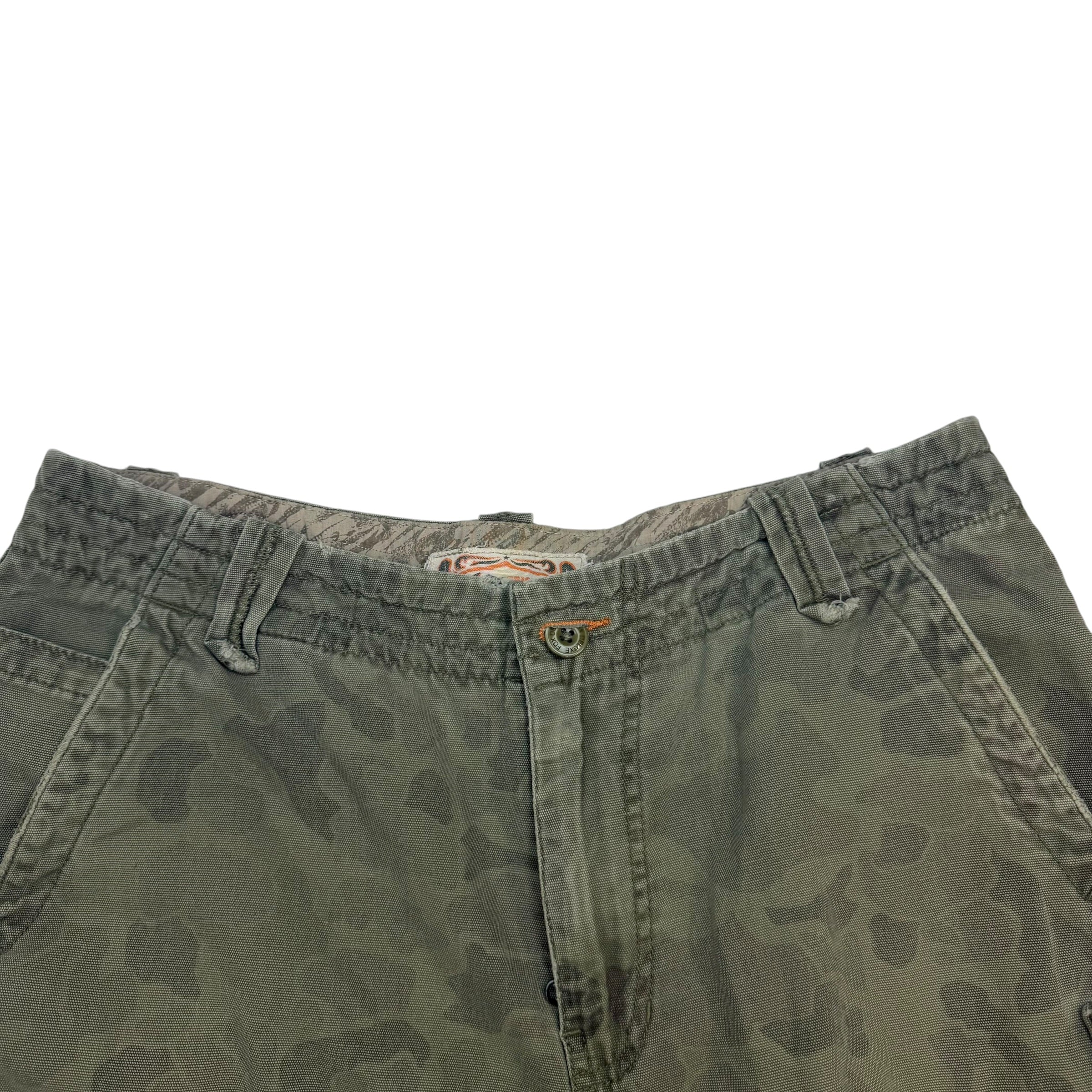 Vintage Fox Racing Deluxe Cargo Shorts Green Camo