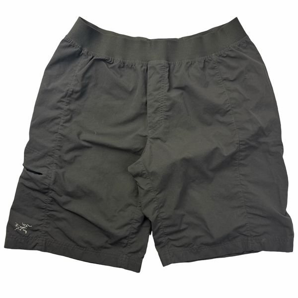 Arc’teryx Light Weight Hiking Shorts Green
