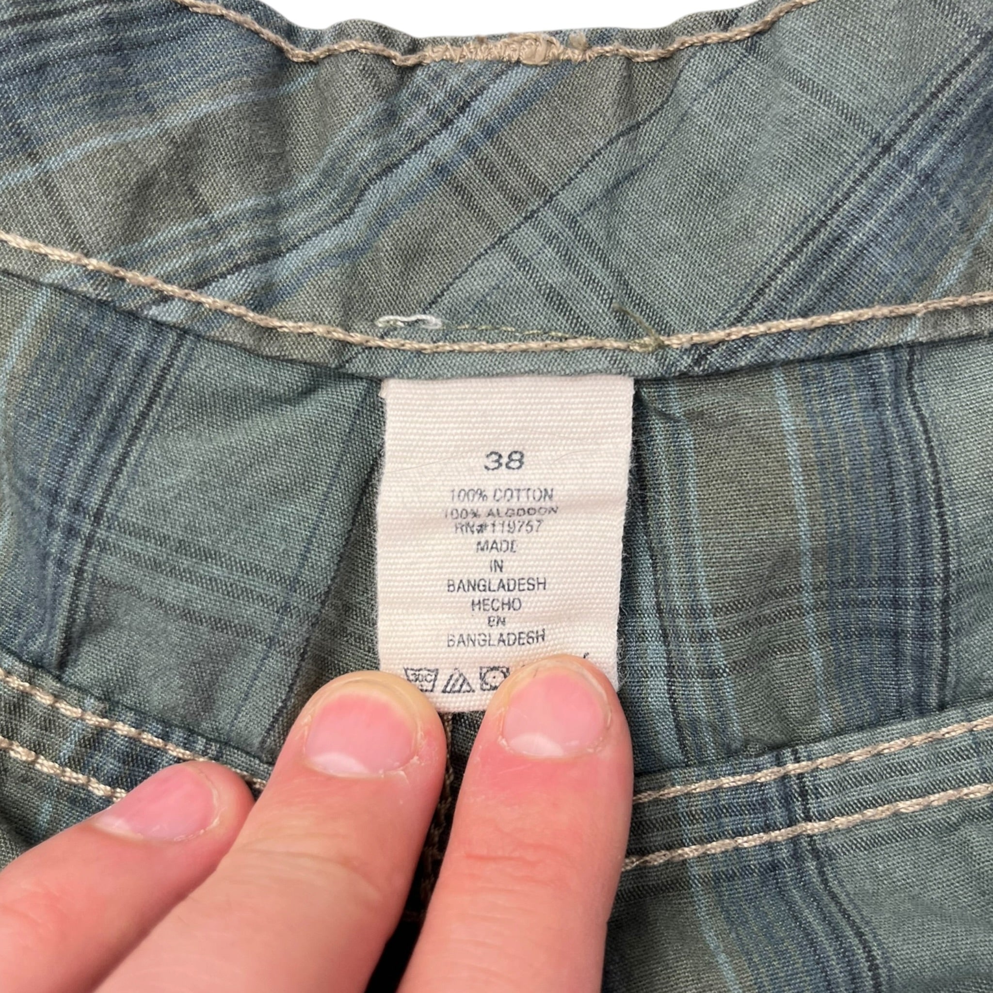 Vintage Y2K JNCO Tradition Plaid Cargo Shorts