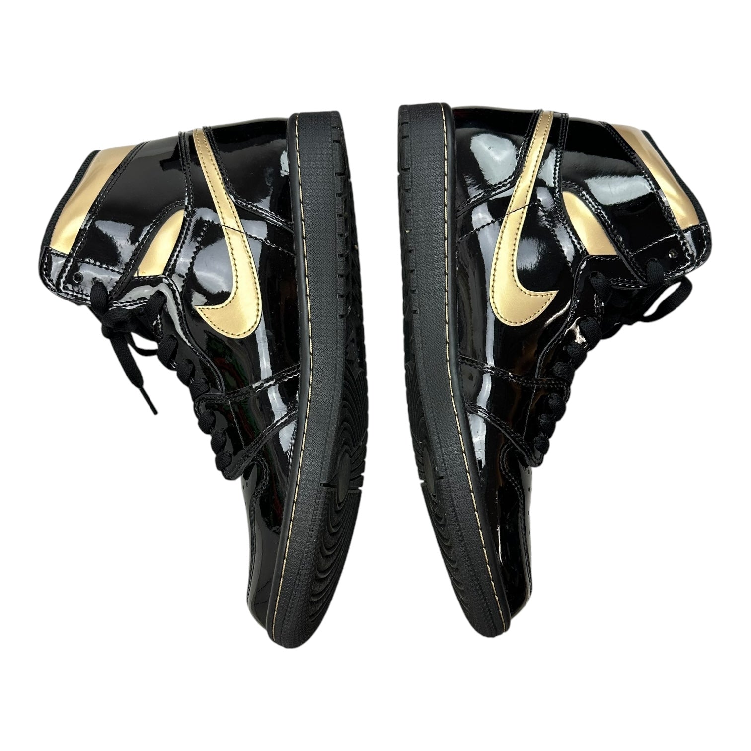 Jordan 1 Retro High Black Metallic Gold (2020) (Used)