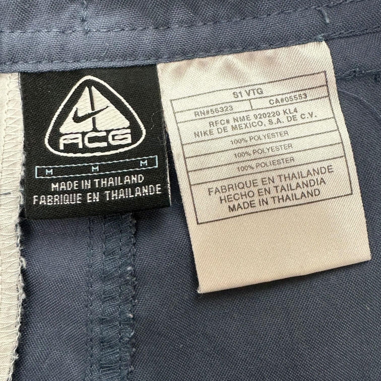 Vintage Nike ACG 2in1 Cargo Pants Navy