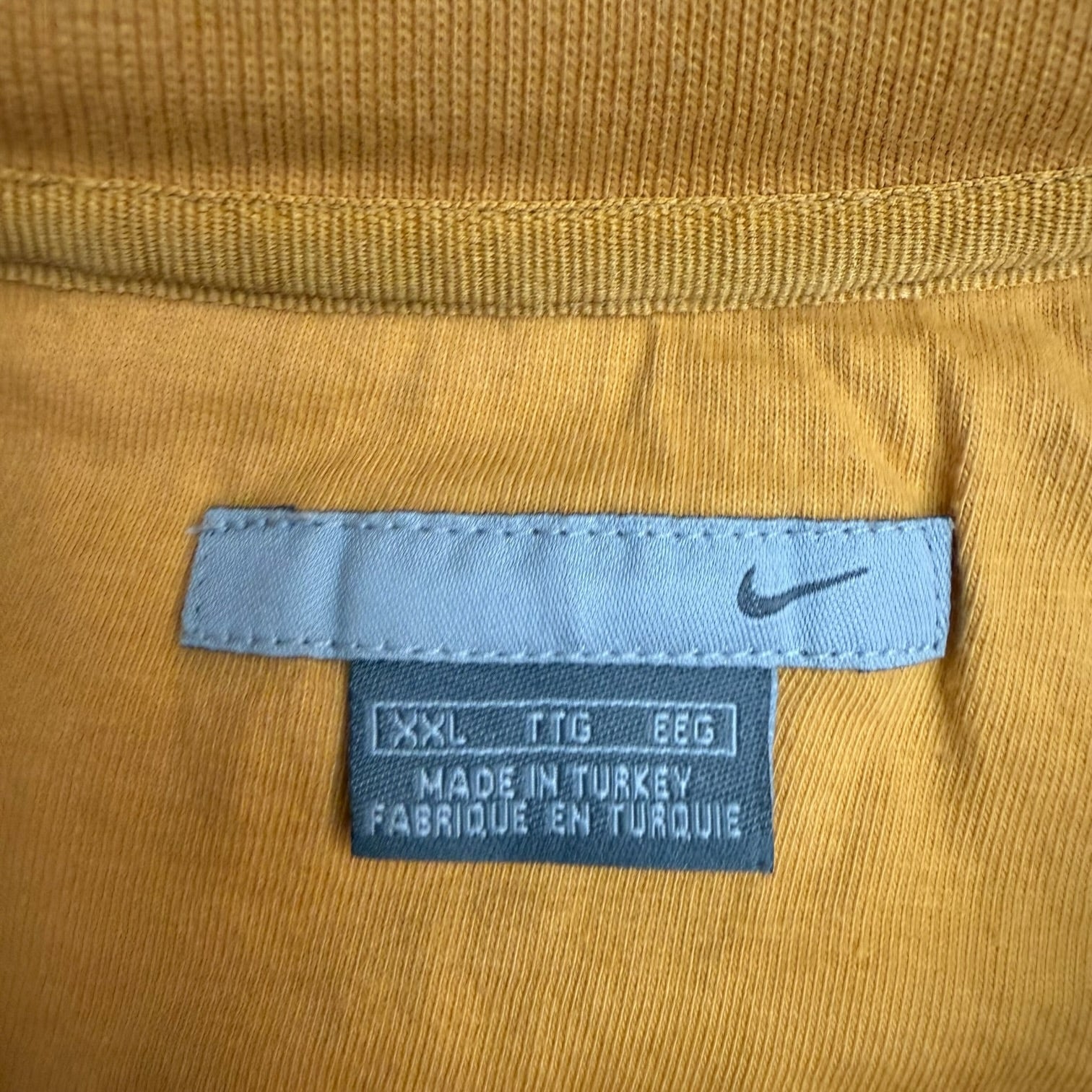 Vintage Nike Crewneck Yellow