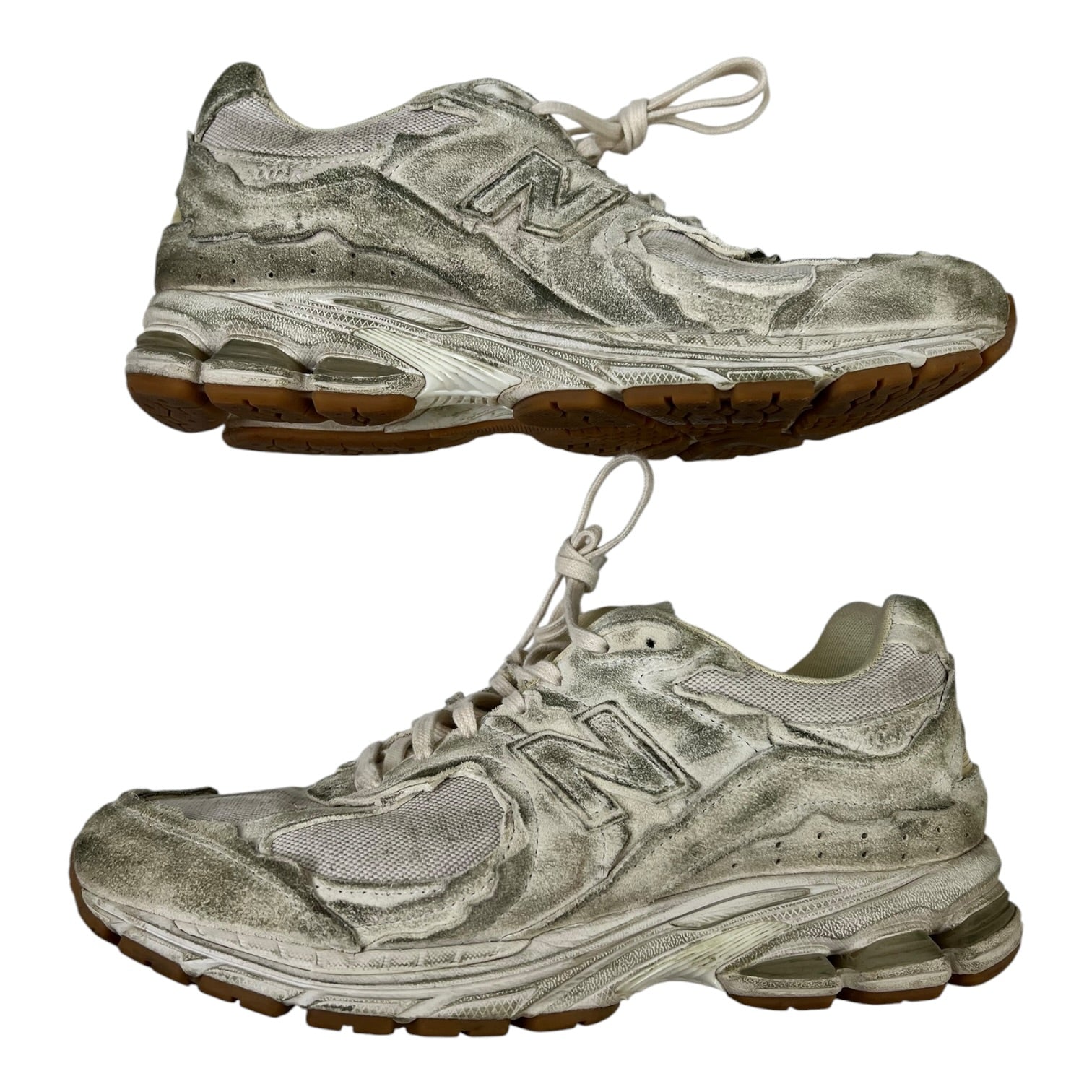 New Balance 2002R Protection Pack Distressed Sneaker M2002RDG