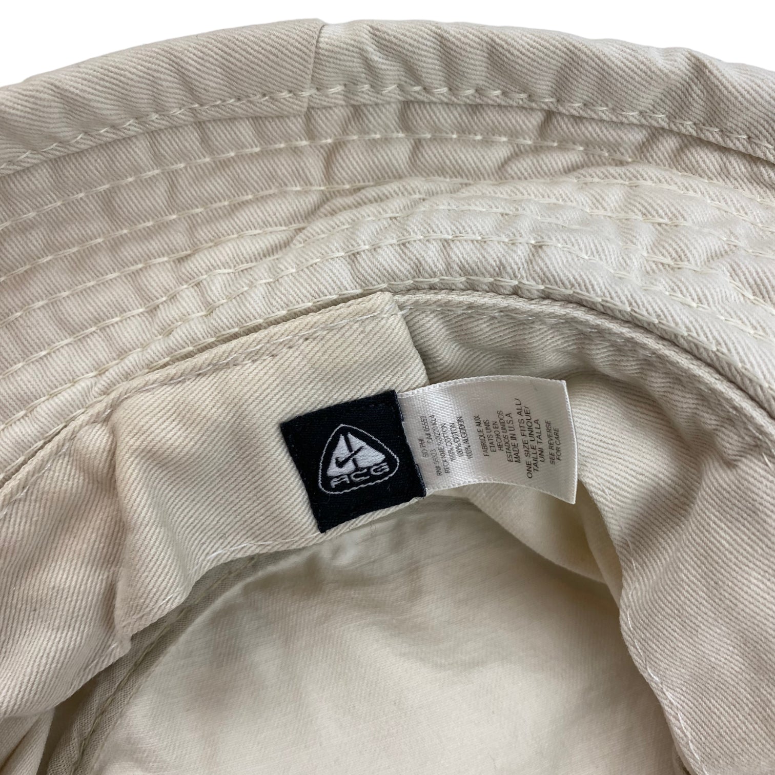 Vintage Nike ACG Bucket Hat Cream